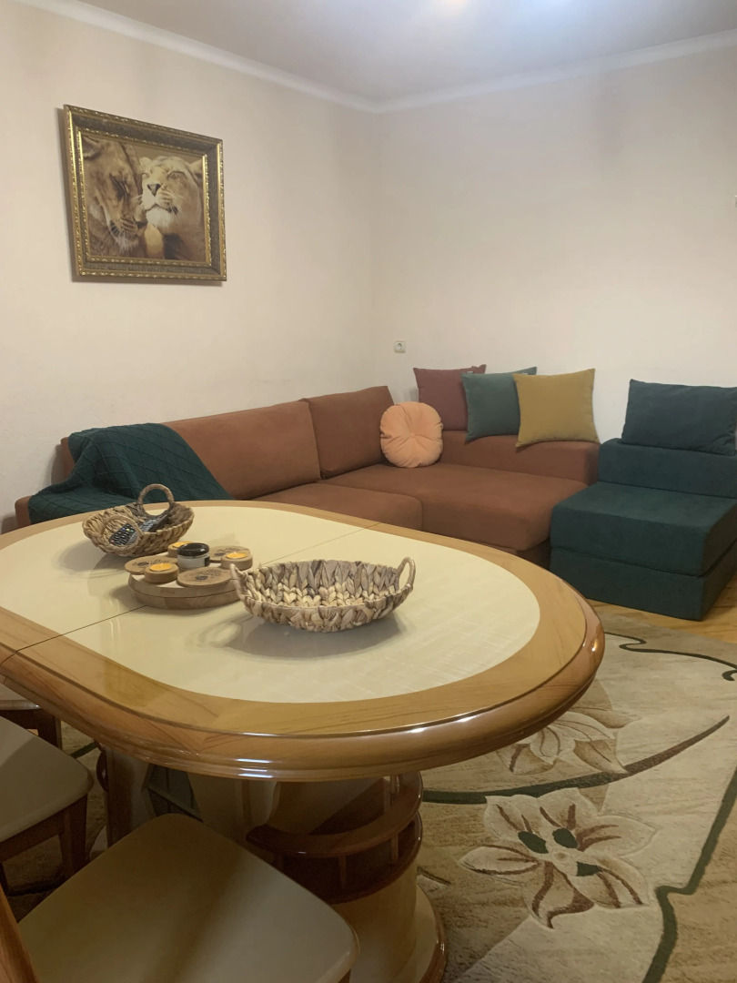 Квартира 2-х комнатная в центре посёлка Тульского