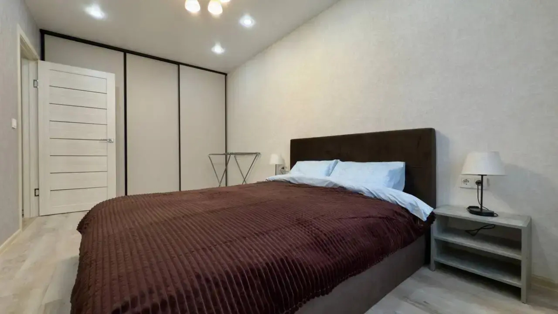 Апартаменты ArendaGrad Докучаева 11