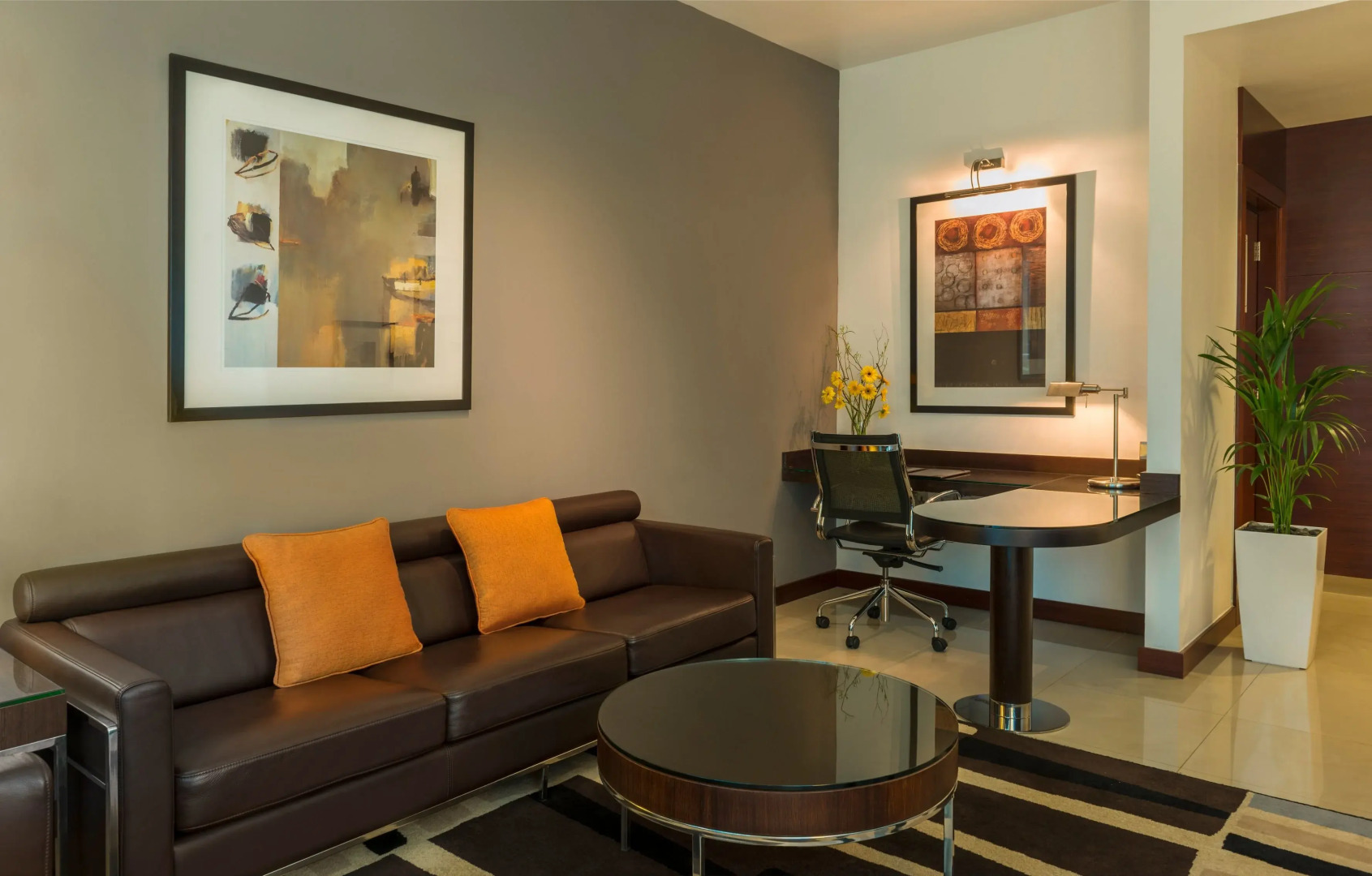 Отель Four Points by Sheraton Sheikh Zayed Road