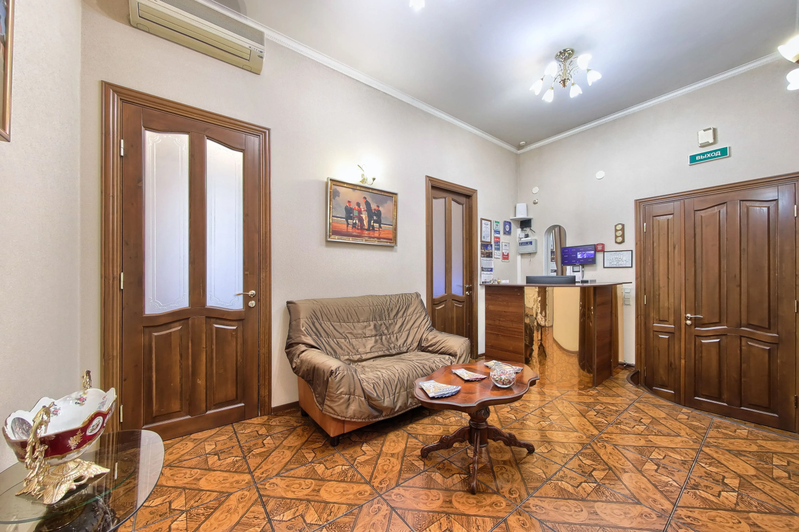 Меблированные комнаты Антарес на Невском проспекте