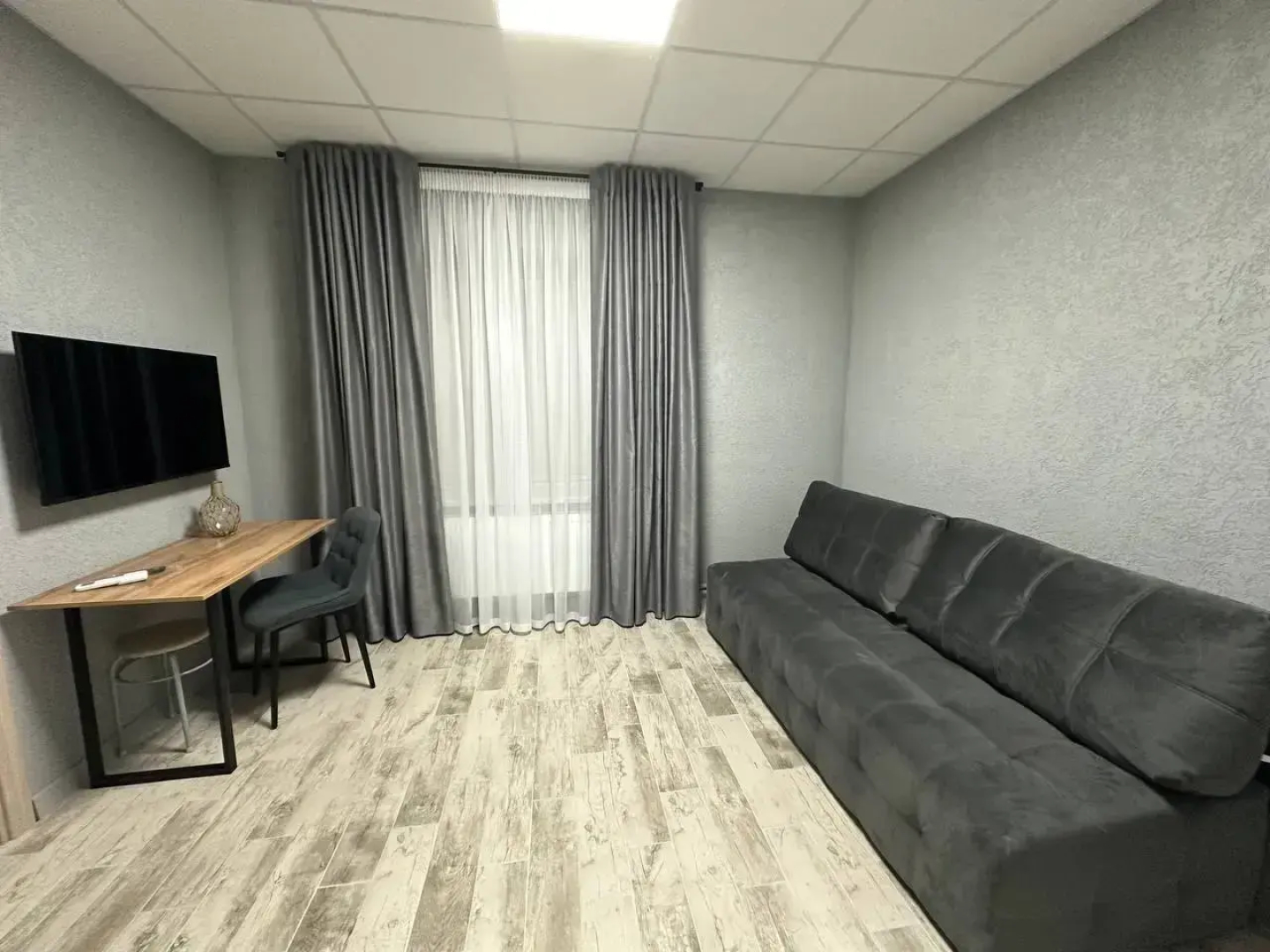 Апартаменты для Четырех Гостей рядом с аэропортом