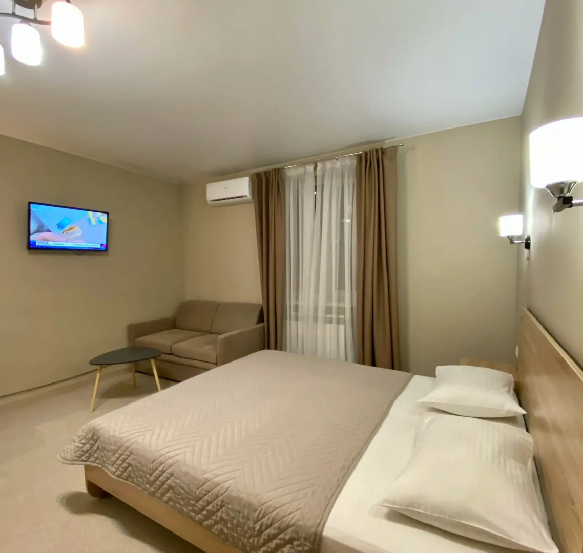 Отель Золотой шар