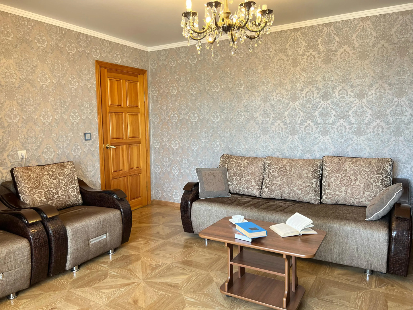 Апартаменты AURA на Московской 17