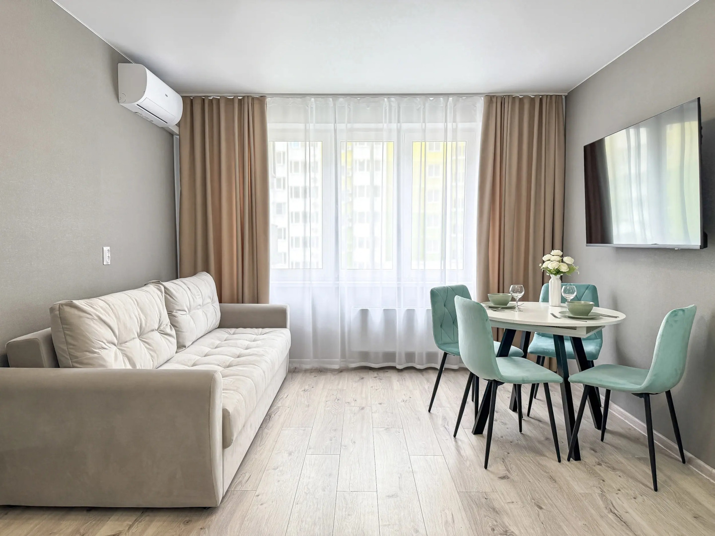 Апартаменты Монако 24 ЖК Морская Горгиппия 13