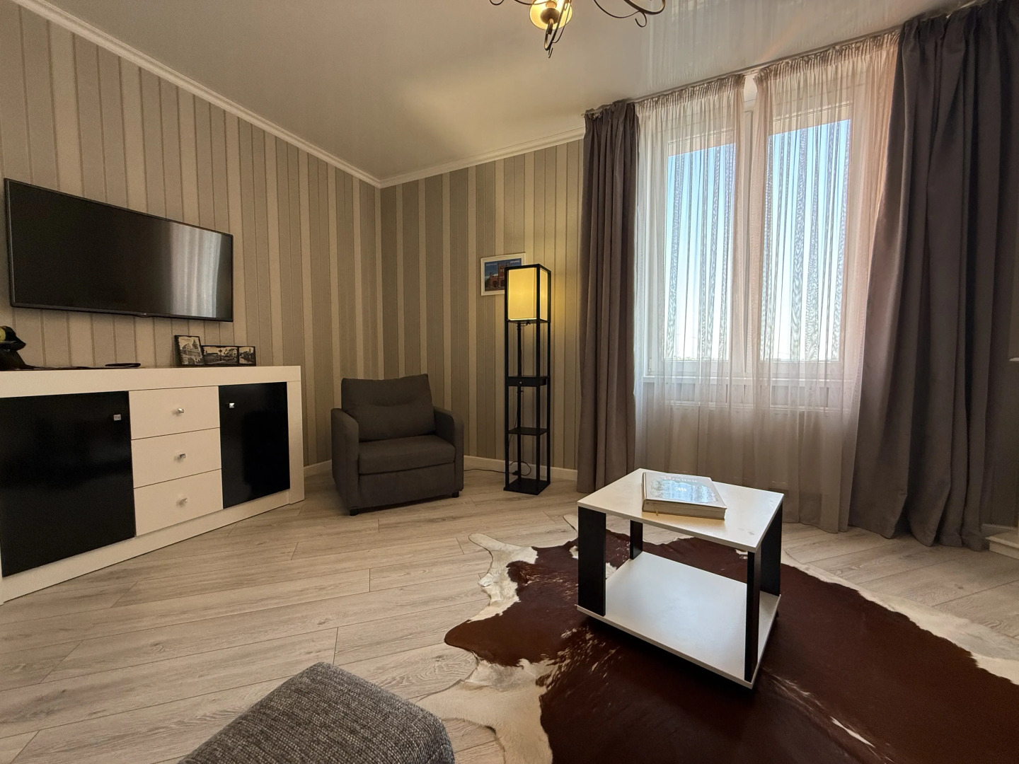 Апартаменты двухкомнатные у Росгартенских ворот