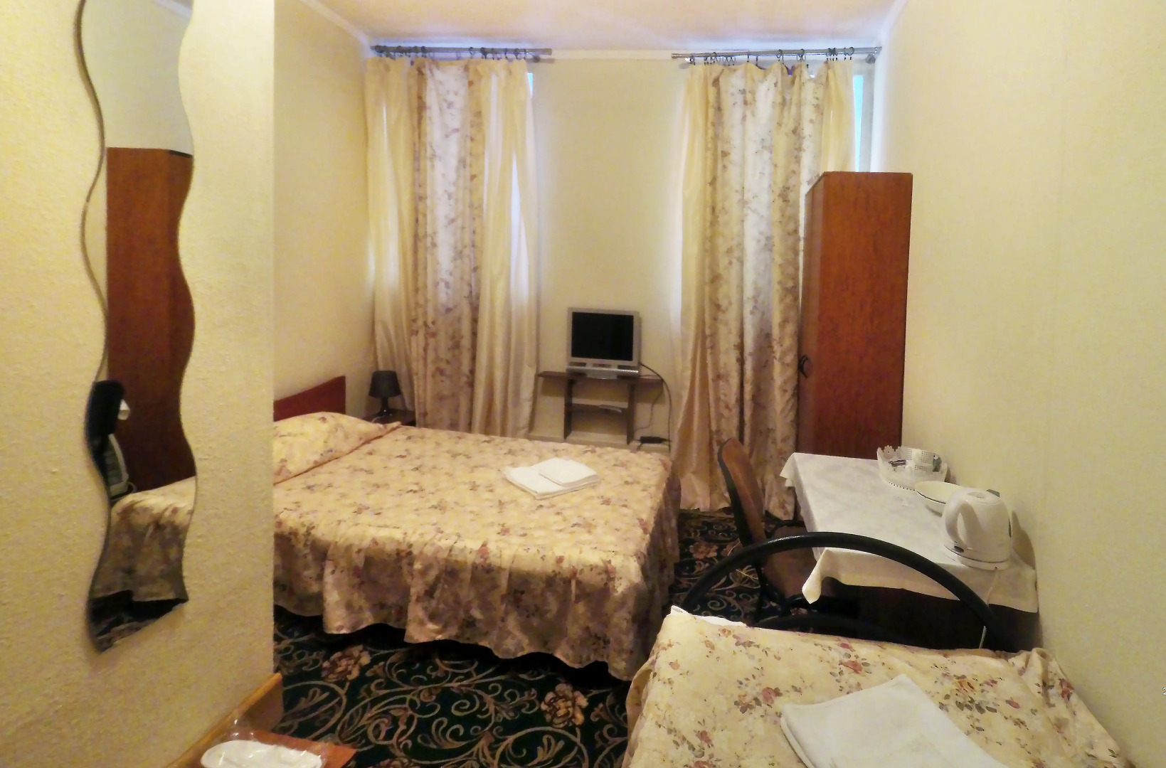 Отель Сварог Фильм