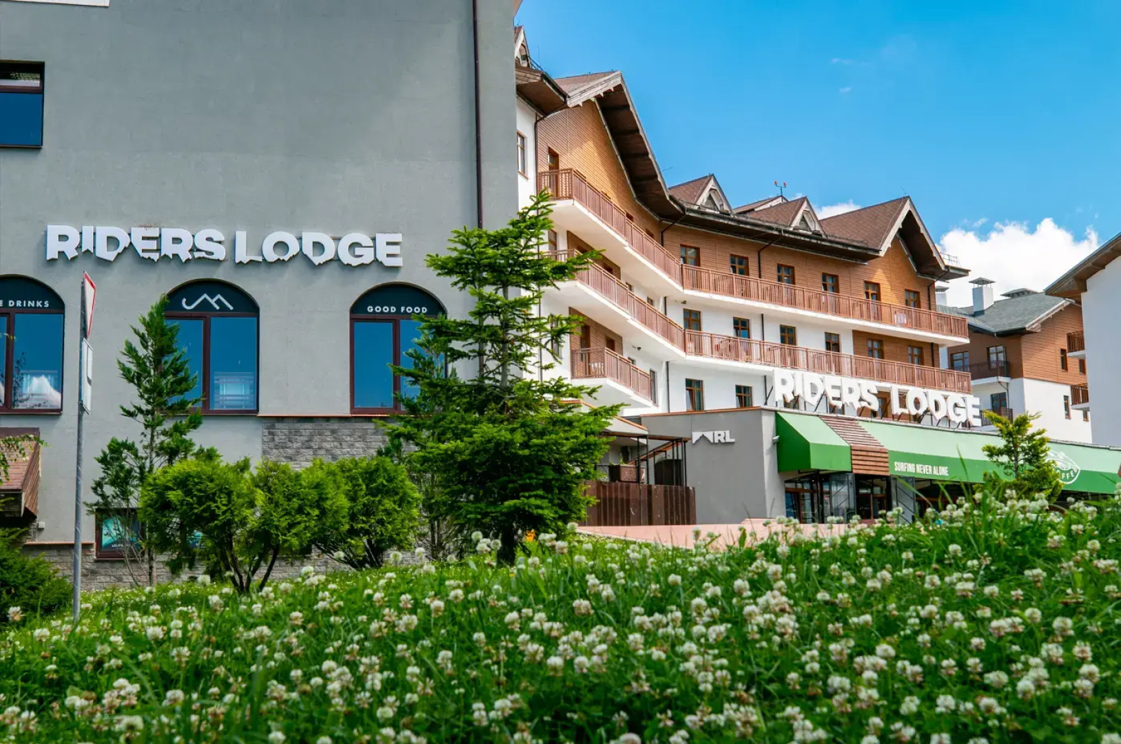 Отель Riders Lodge