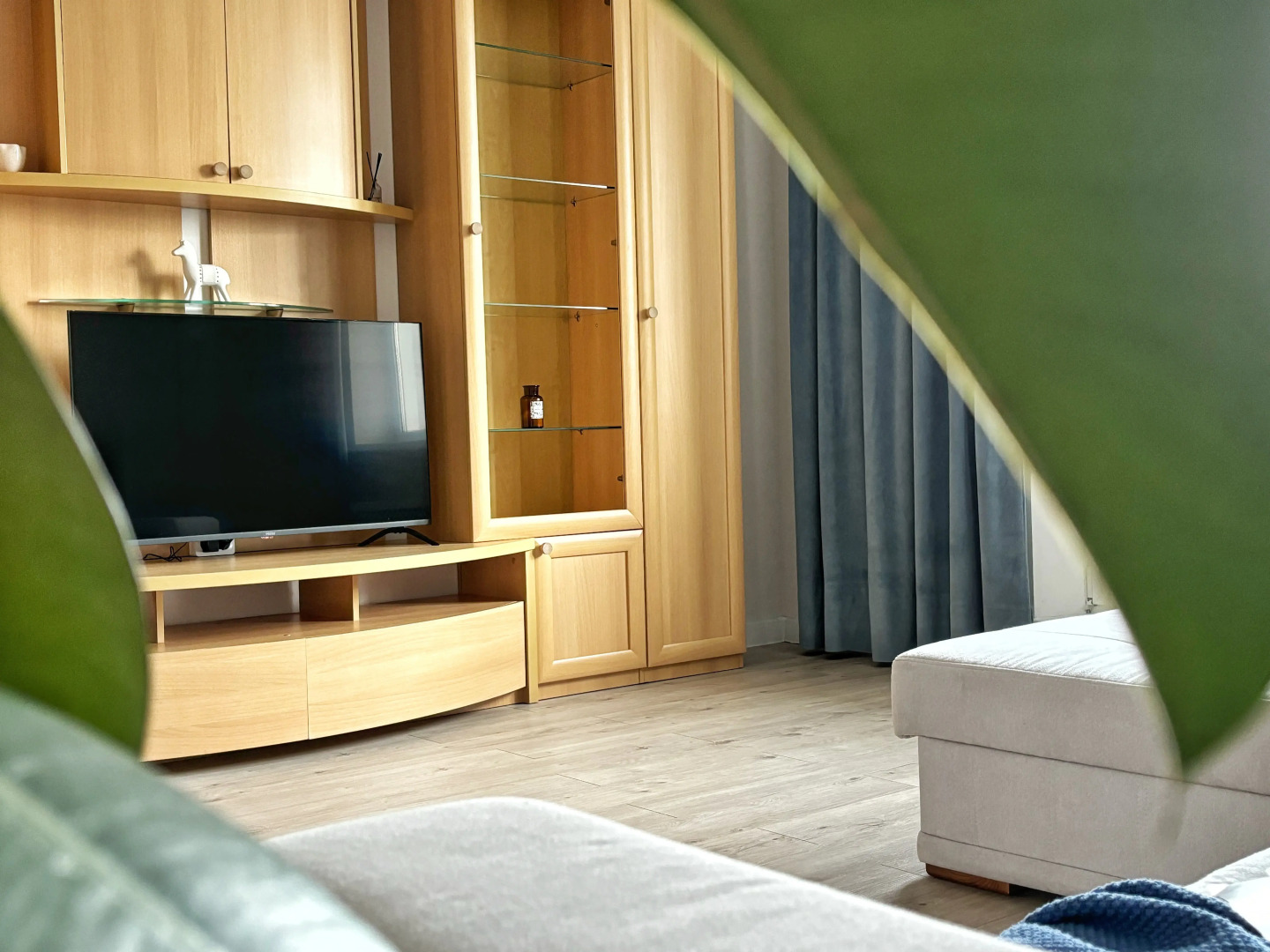 Квартира на Тополиной аллее с просторной кухней