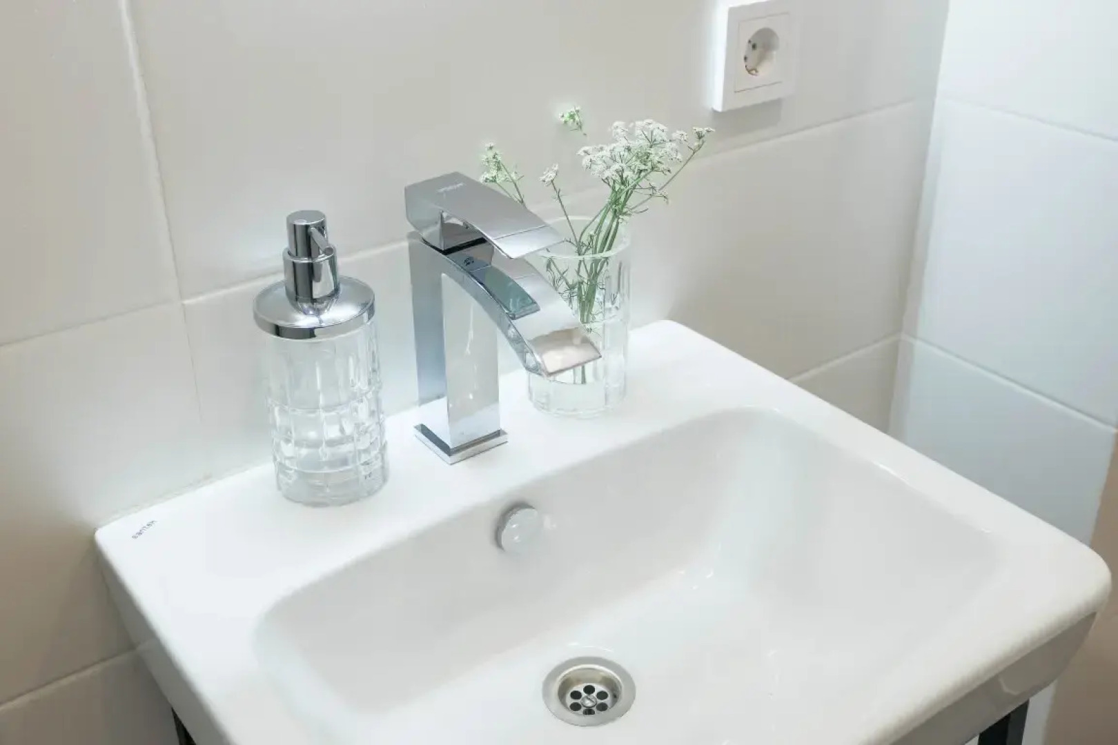 Апартаменты Уютные апартаменты в ЖК Авиатор (2)