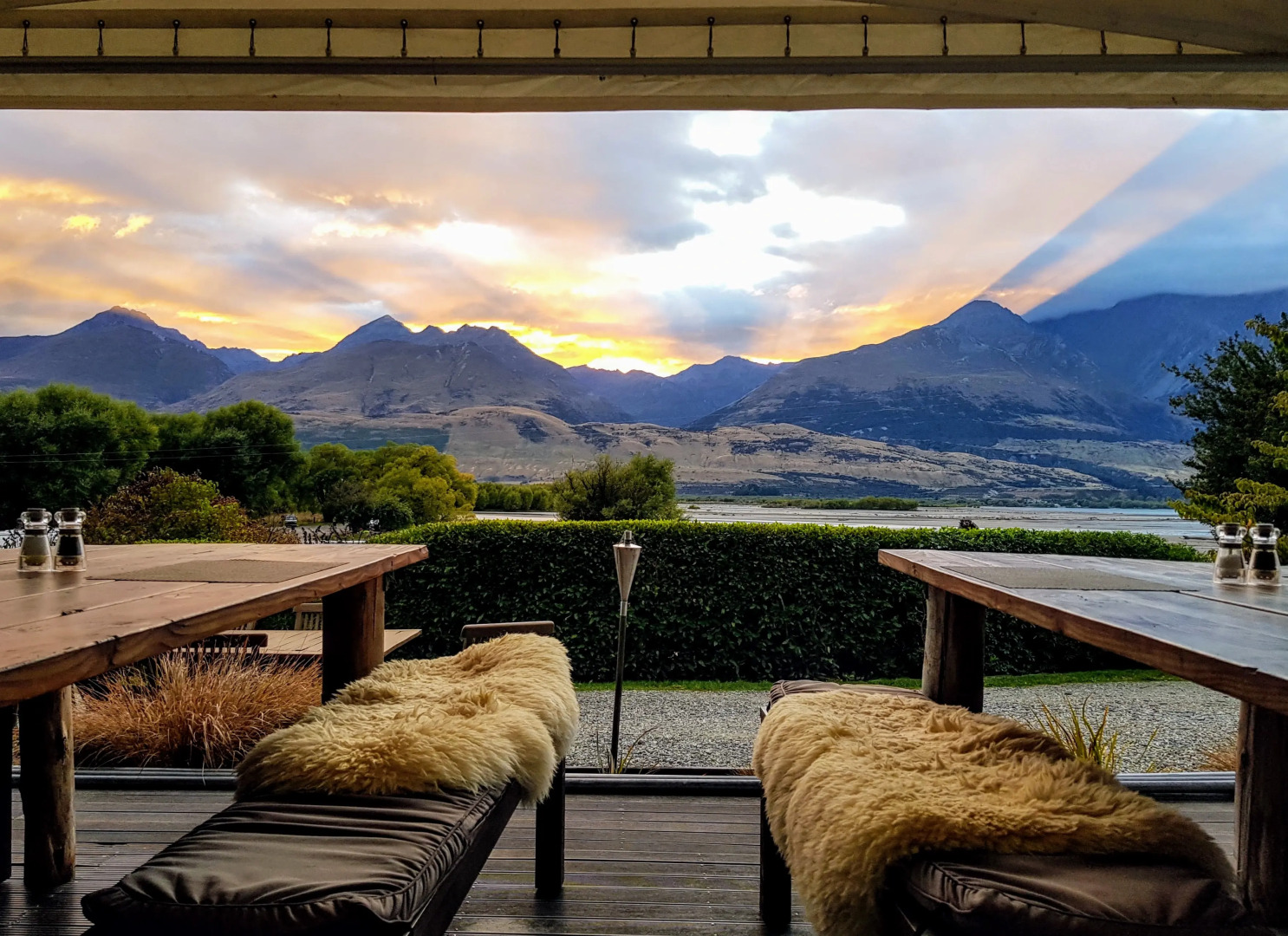 Отель Kinloch Wilderness Retreat