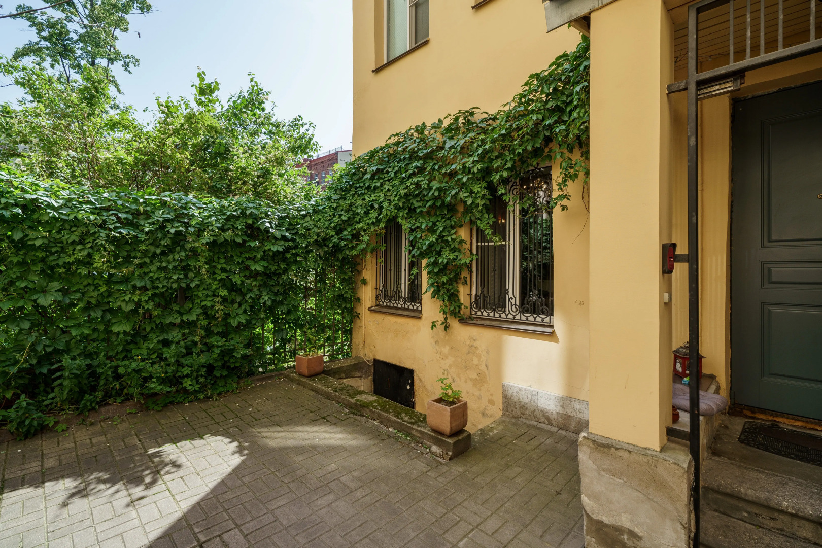 Квартира с Отдельным Входом