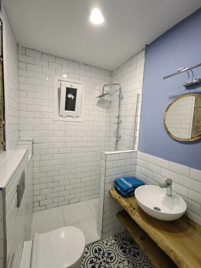 Апартаменты 2BR+2Bath entire apt with Balcony at central location