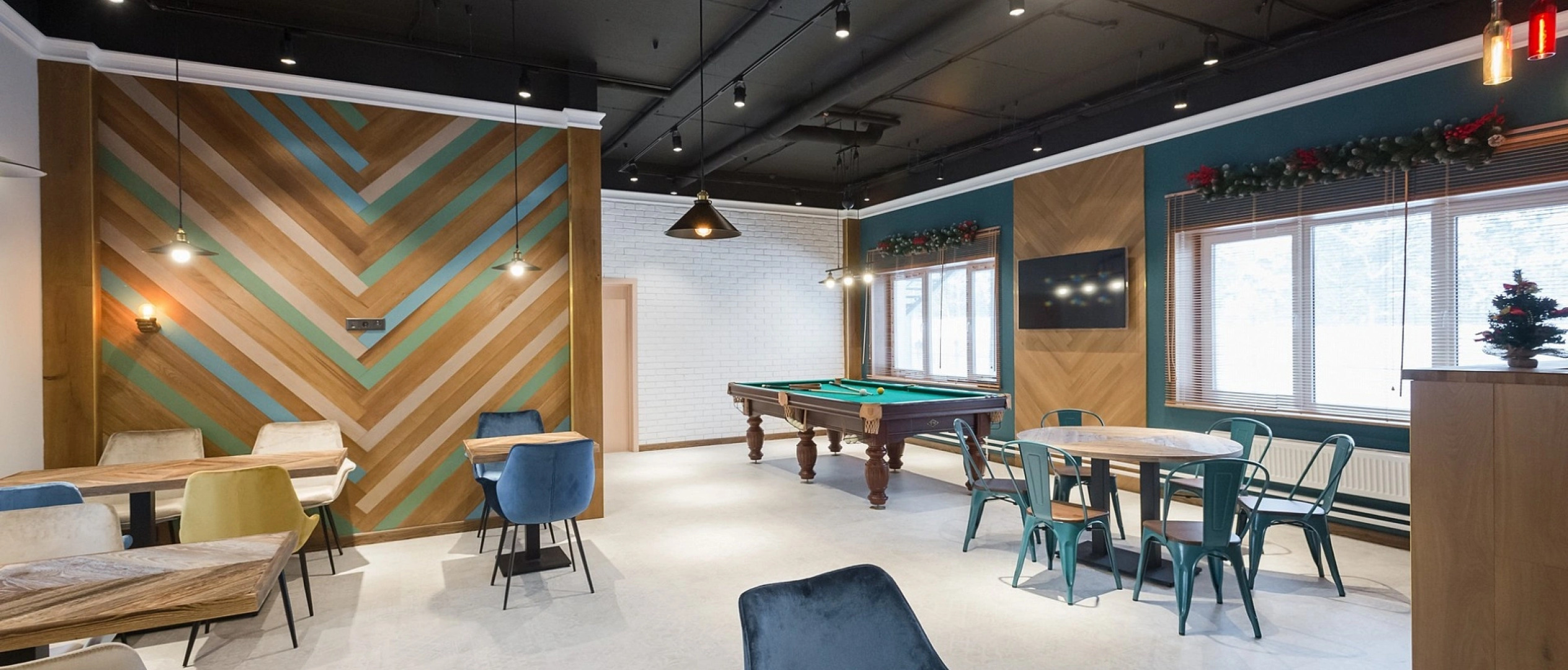 Отель Андерсен