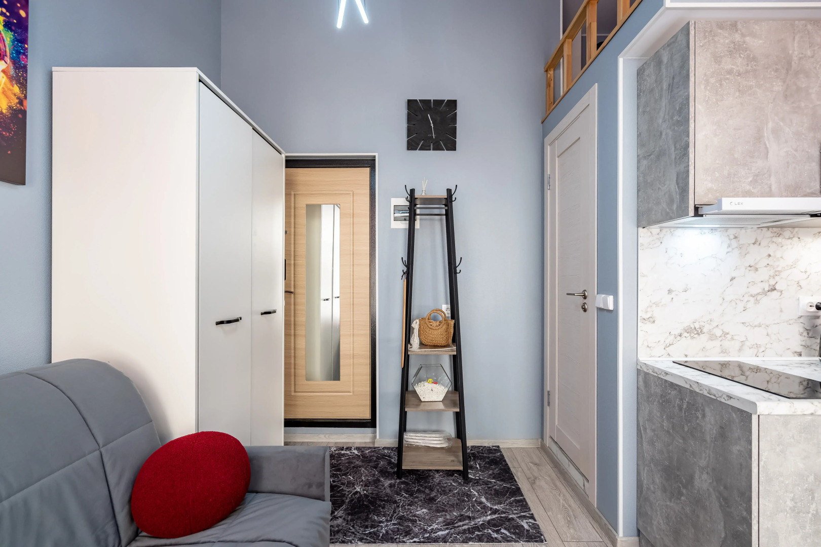 Апартаменты KeysSpb на Невском St4