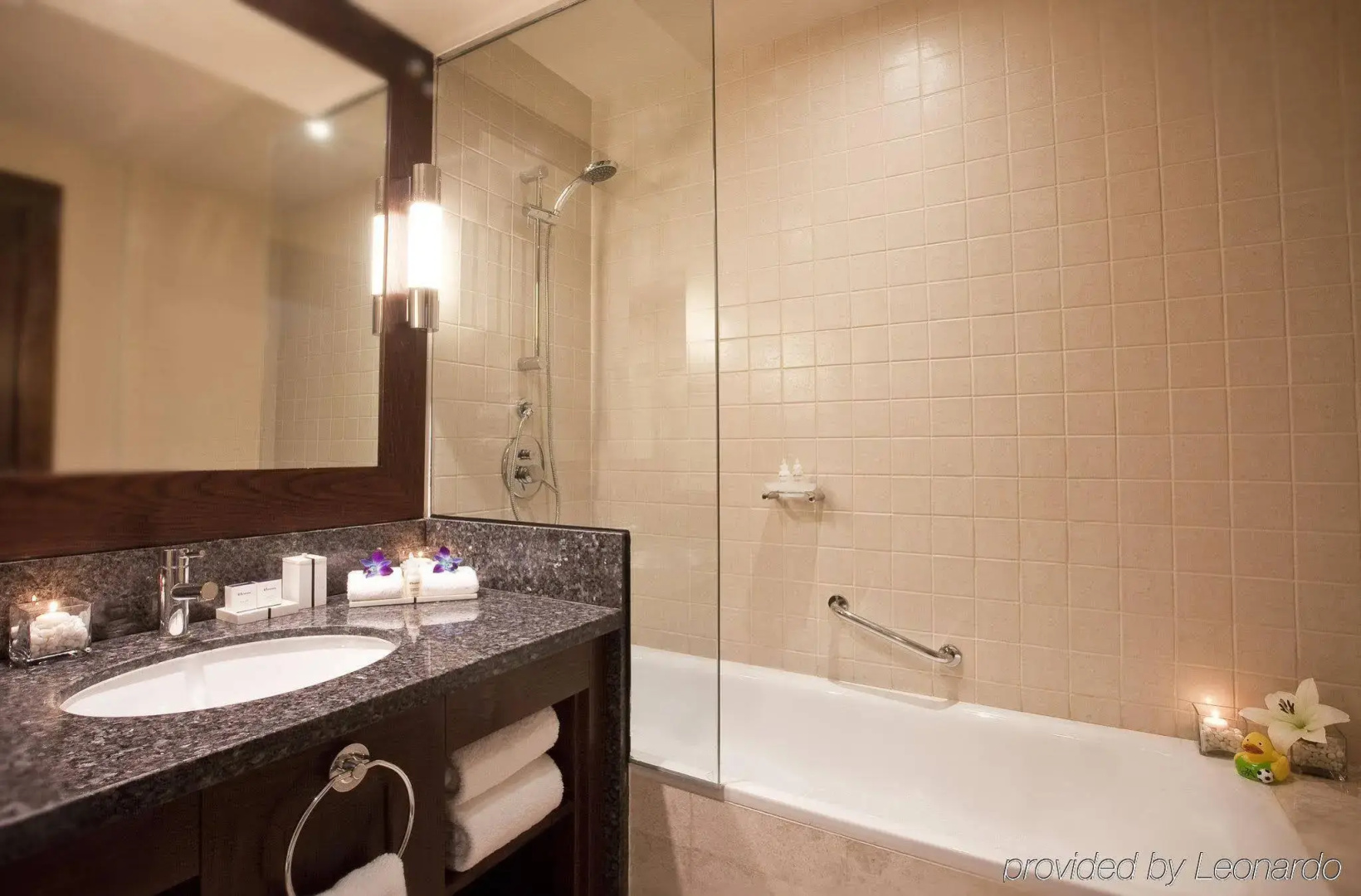 Отель JA Ocean View Hotel