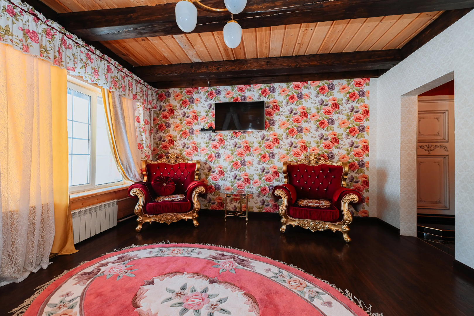 Гостевой Дом Замок в Лесу Пушкинские Горы