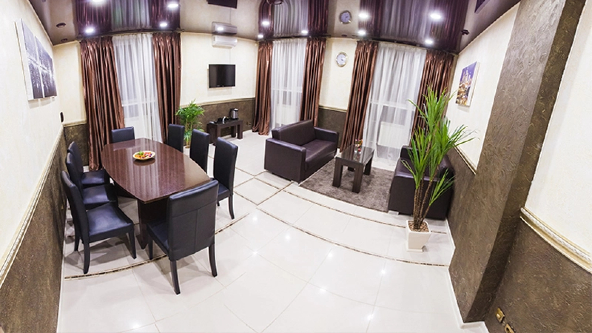 Отель Бизнес-отель Космос