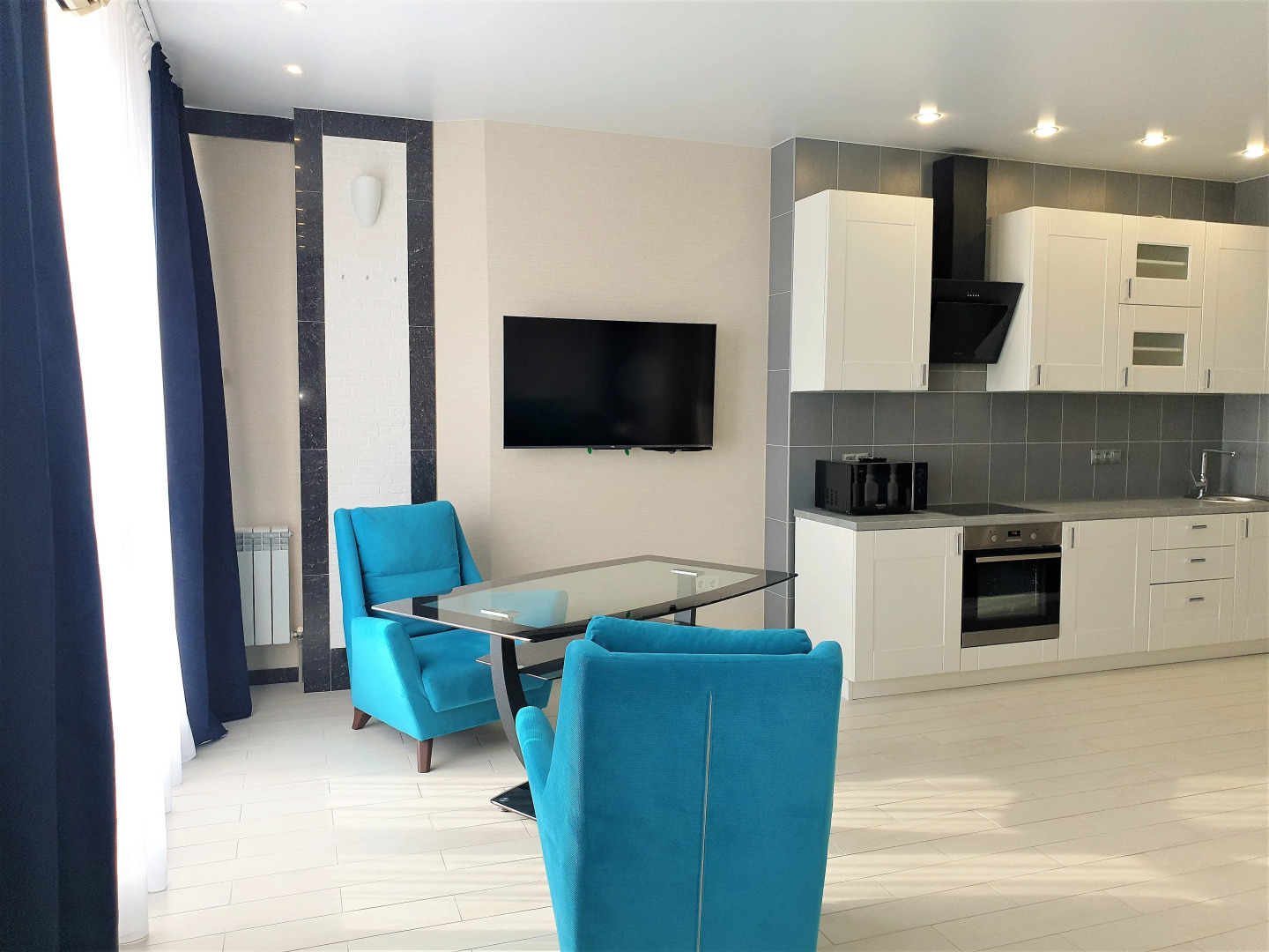 МЕГАПОЛИС ул. Сакко и Ванцетти, 78-А-146