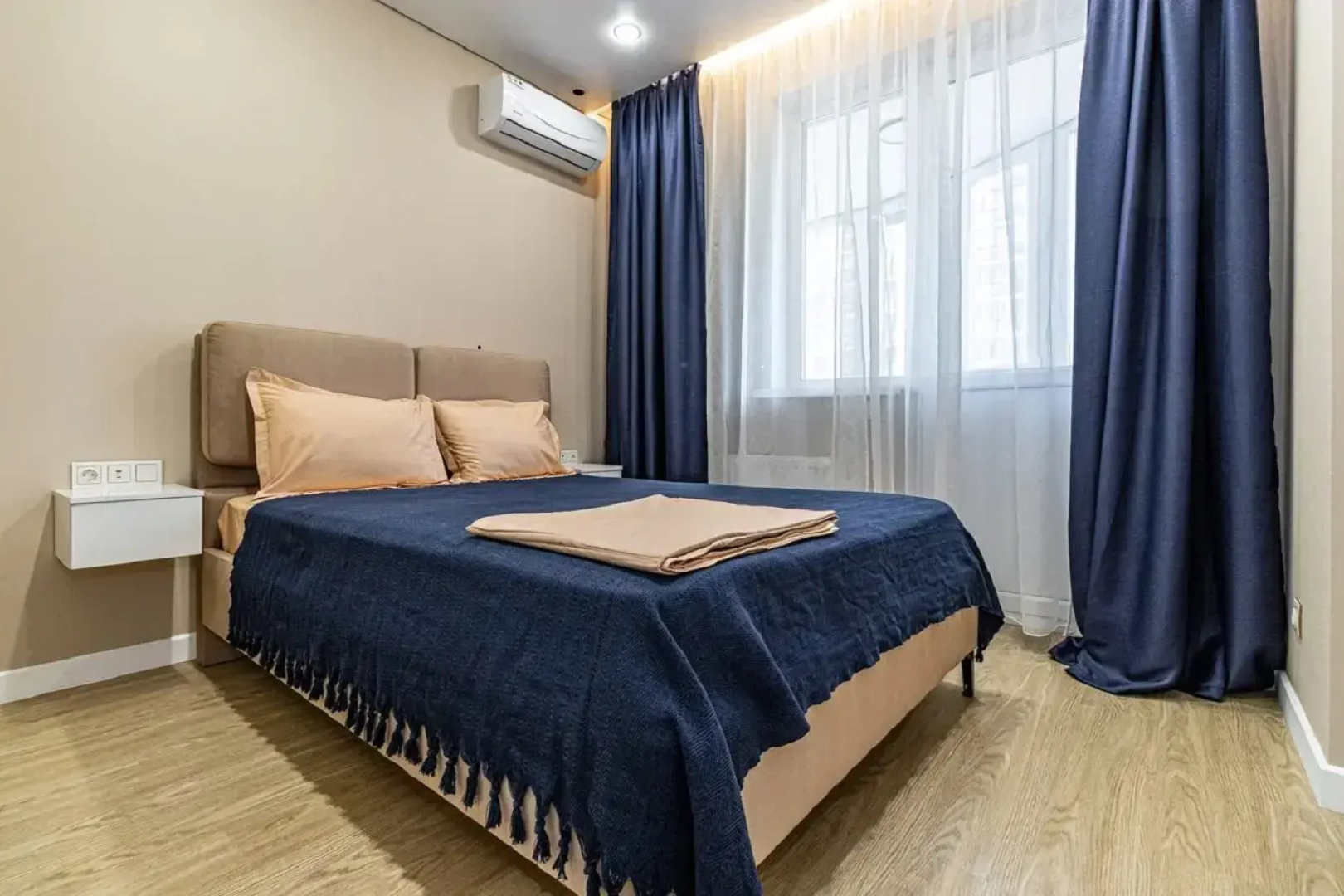 Апартаменты Люкс 1-ком в ЖК Самолет