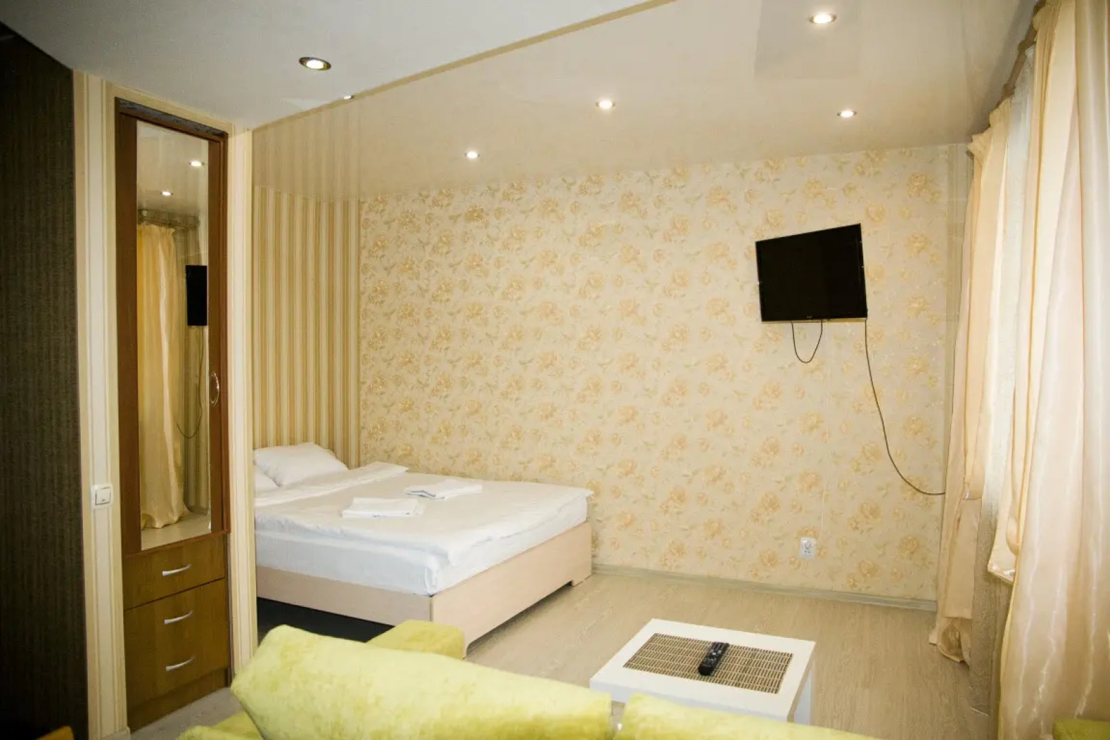 Солнечная студия Люкс с теплыми полами