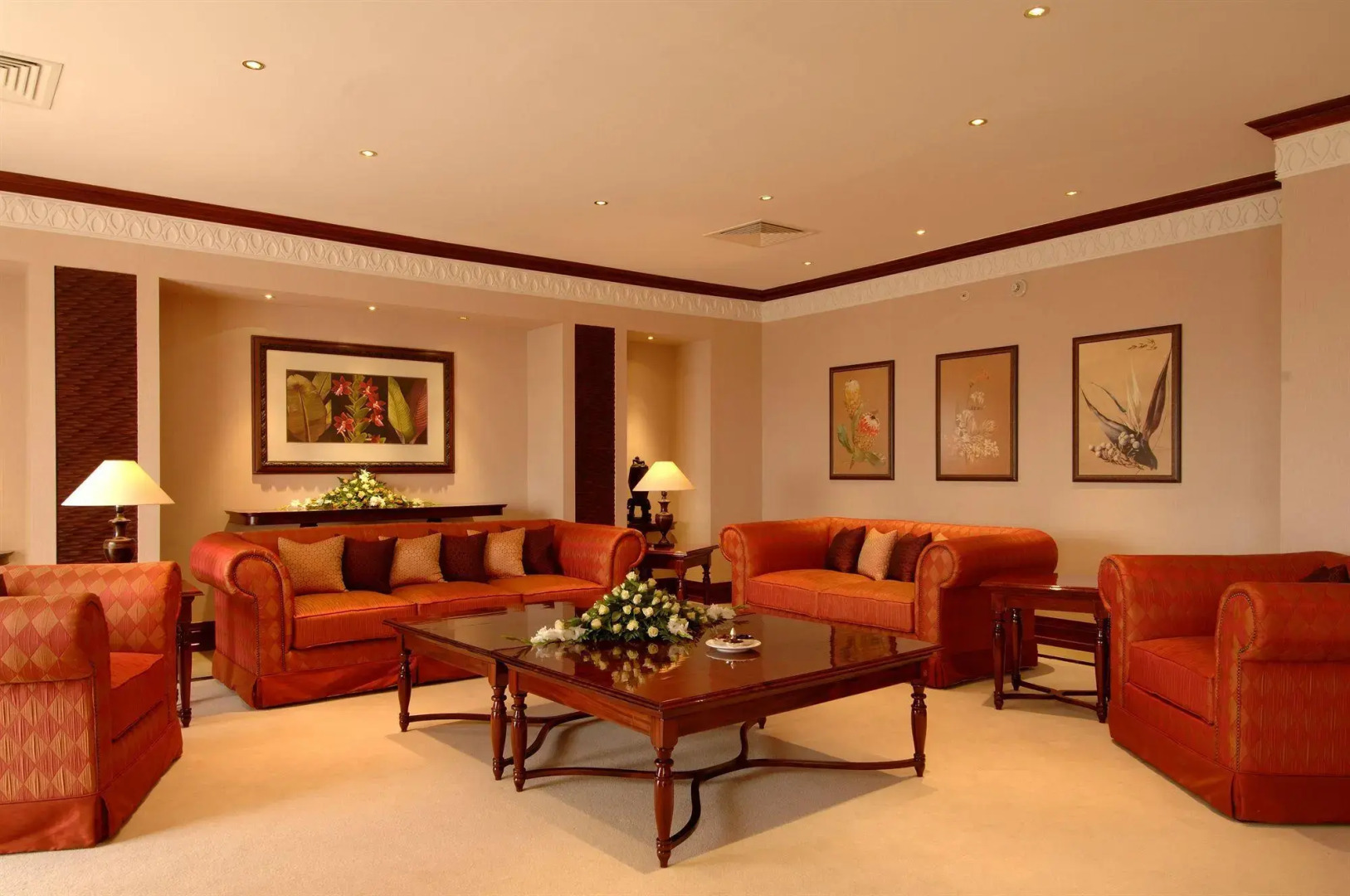 Отель Kampala Serena