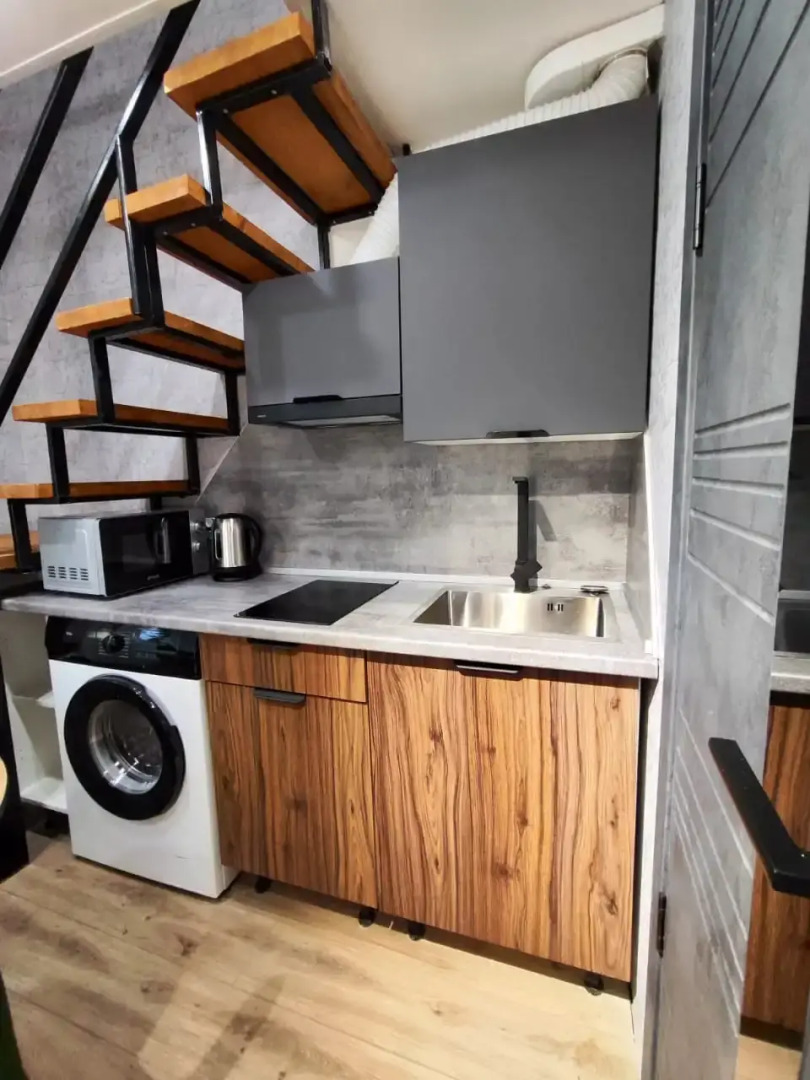 Апартаменты 2х уровневая квартира в стиле Лофт в центре города