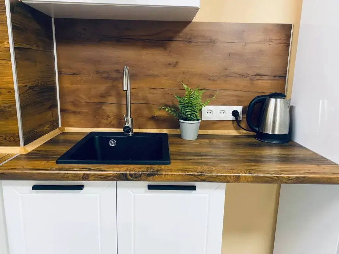 Апартаменты Room-Room Хользунова 39