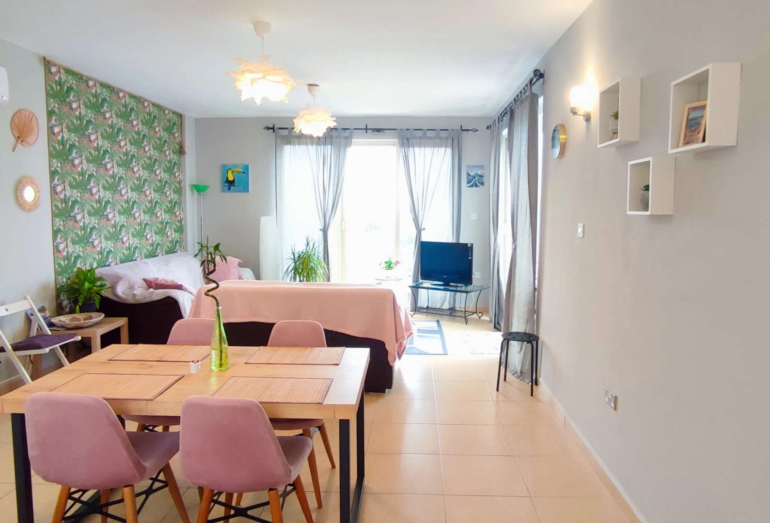 Апартаменты Sea View Apartment with a roof terrace