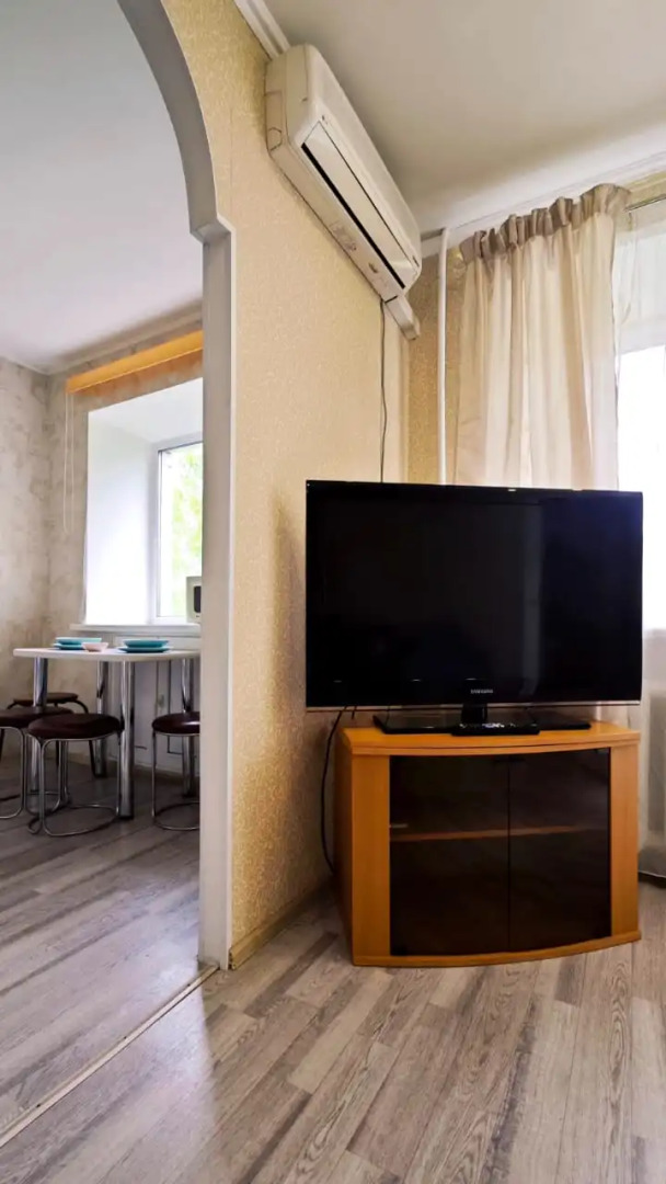 Квартира на Свободы 87