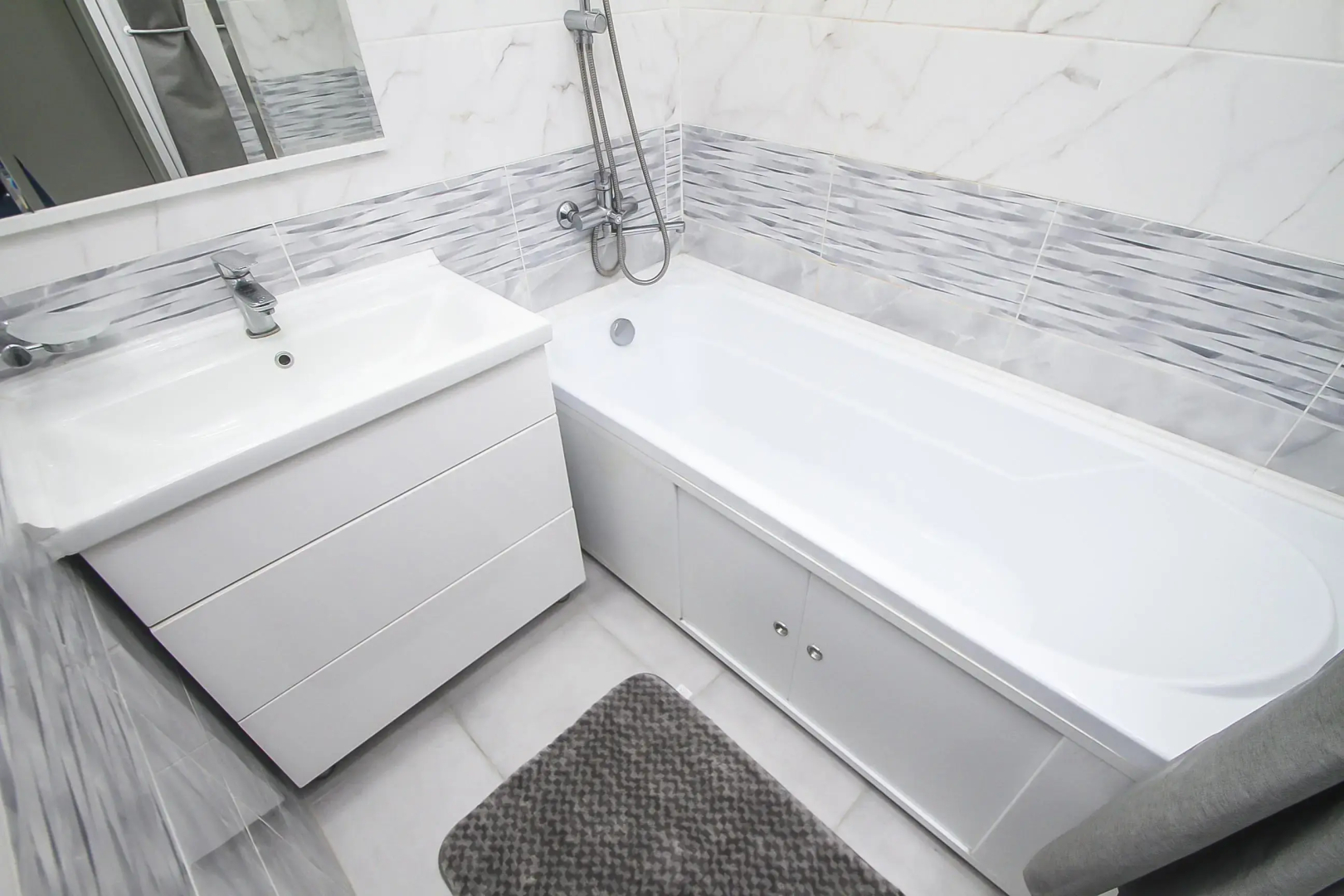 Квартира 2 комнатная Университетская 43