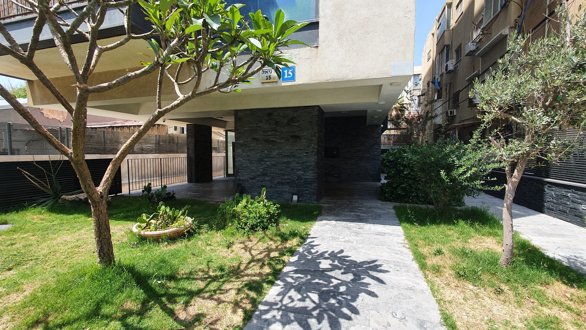 Апартаменты Design 3 Bdr Apartment Sea View - Beach Side #TL5