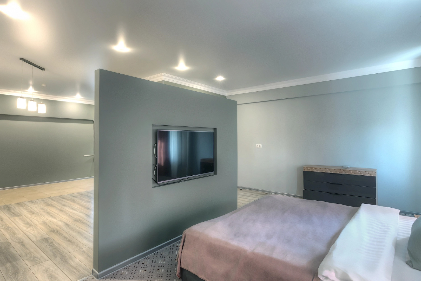 Мон Ами Томилино