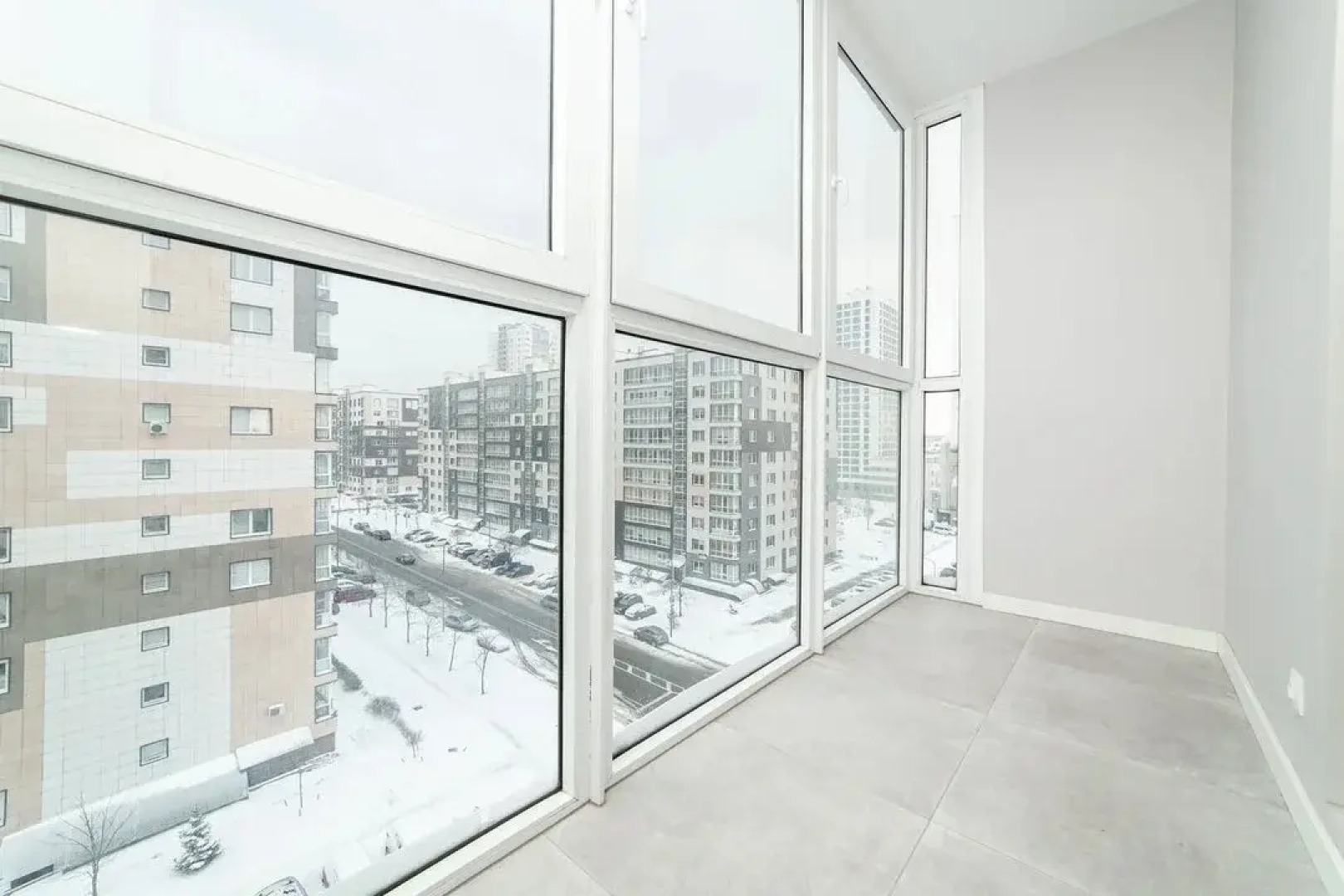 Апартаменты Возле Национальной Библиотеки и Трц Dana Mall Мсциславца 6