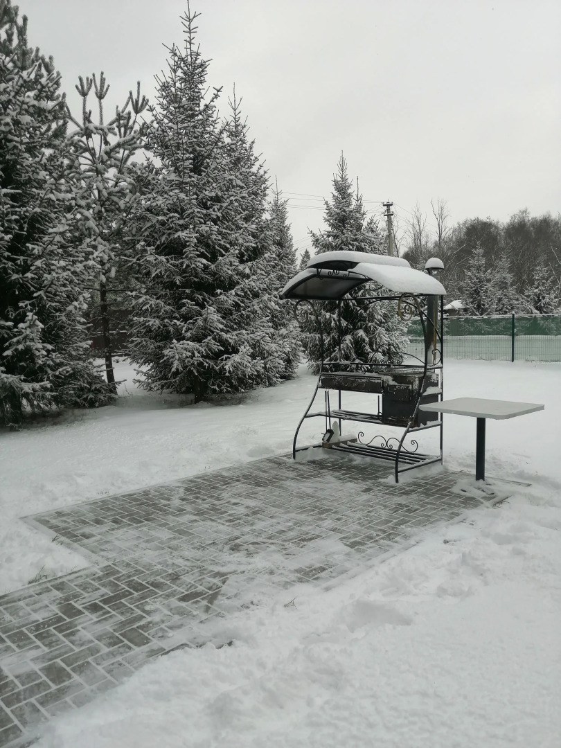 Частный дом с верандой и сауной