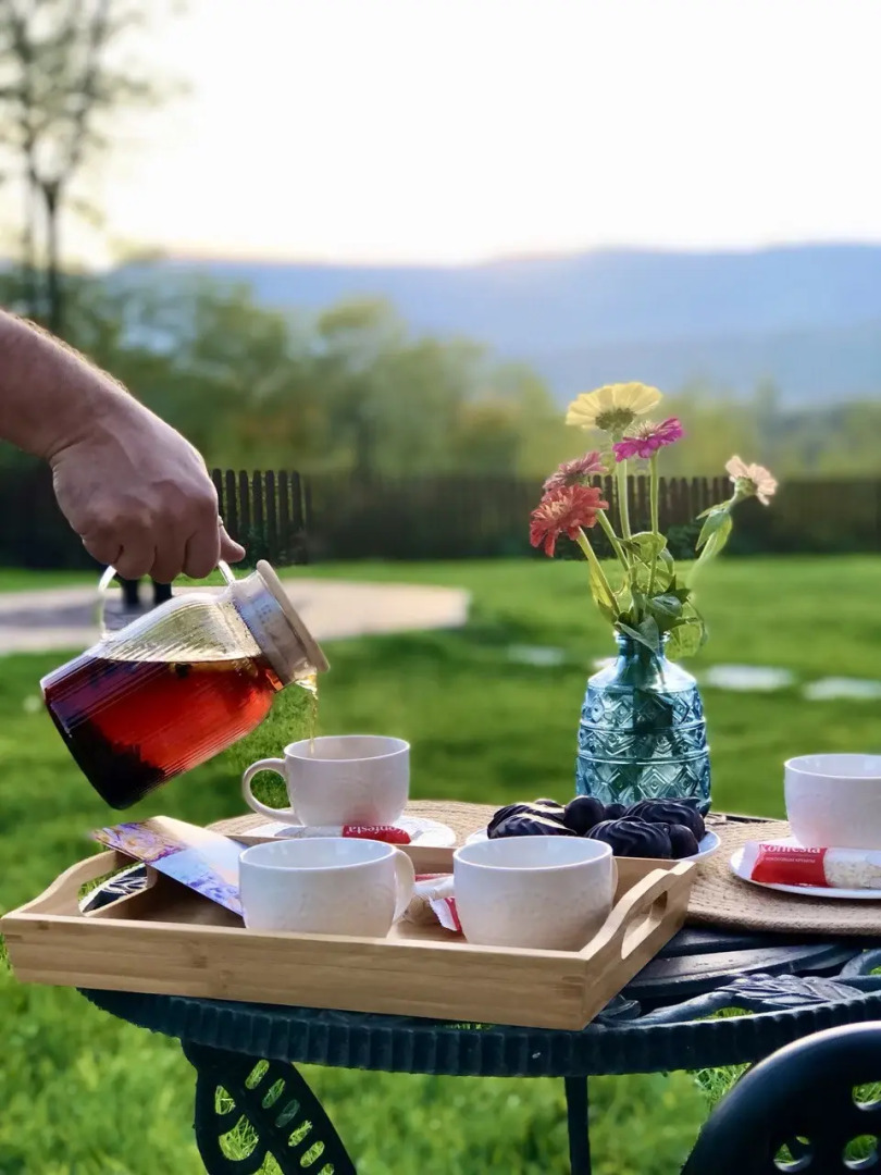 Частный дом часть с 2 спальнями с видом на горы