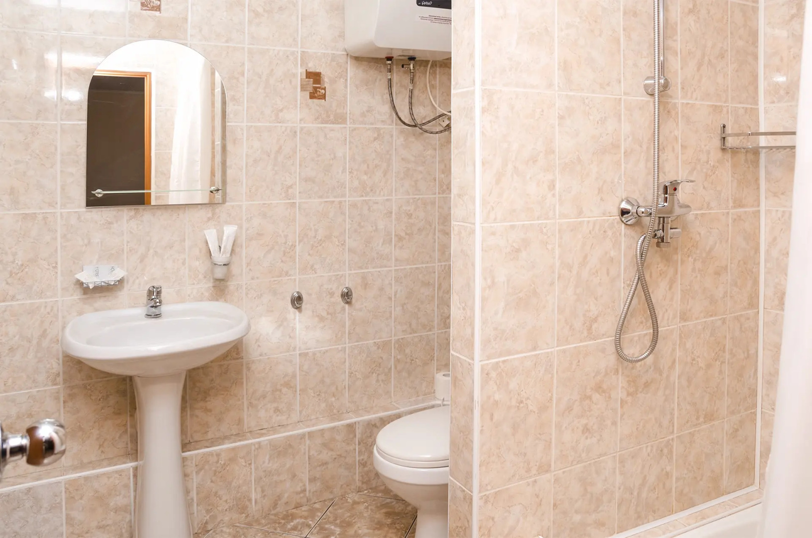 Отель Планета