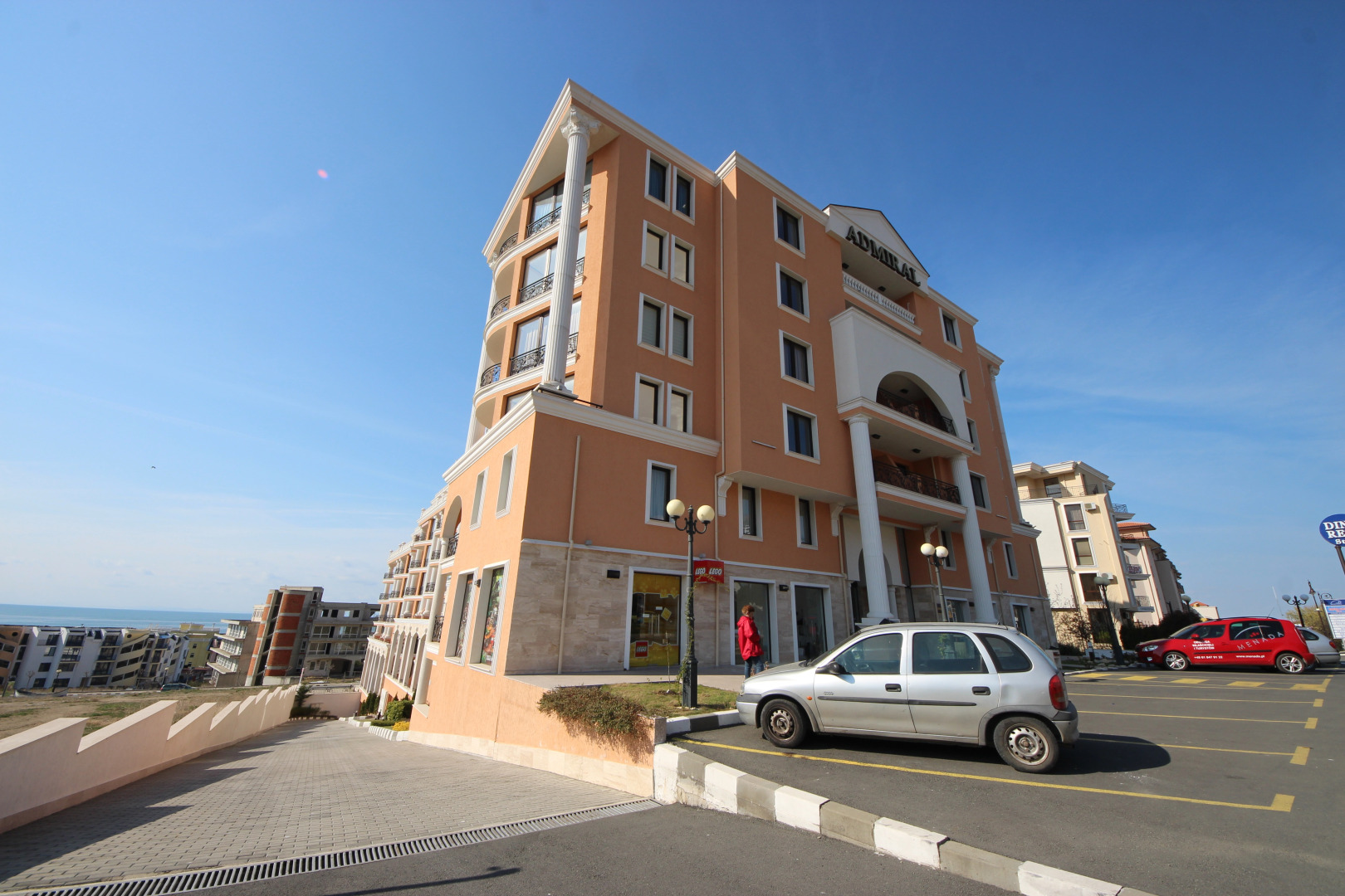 Апарт-отель Admiral-Menada