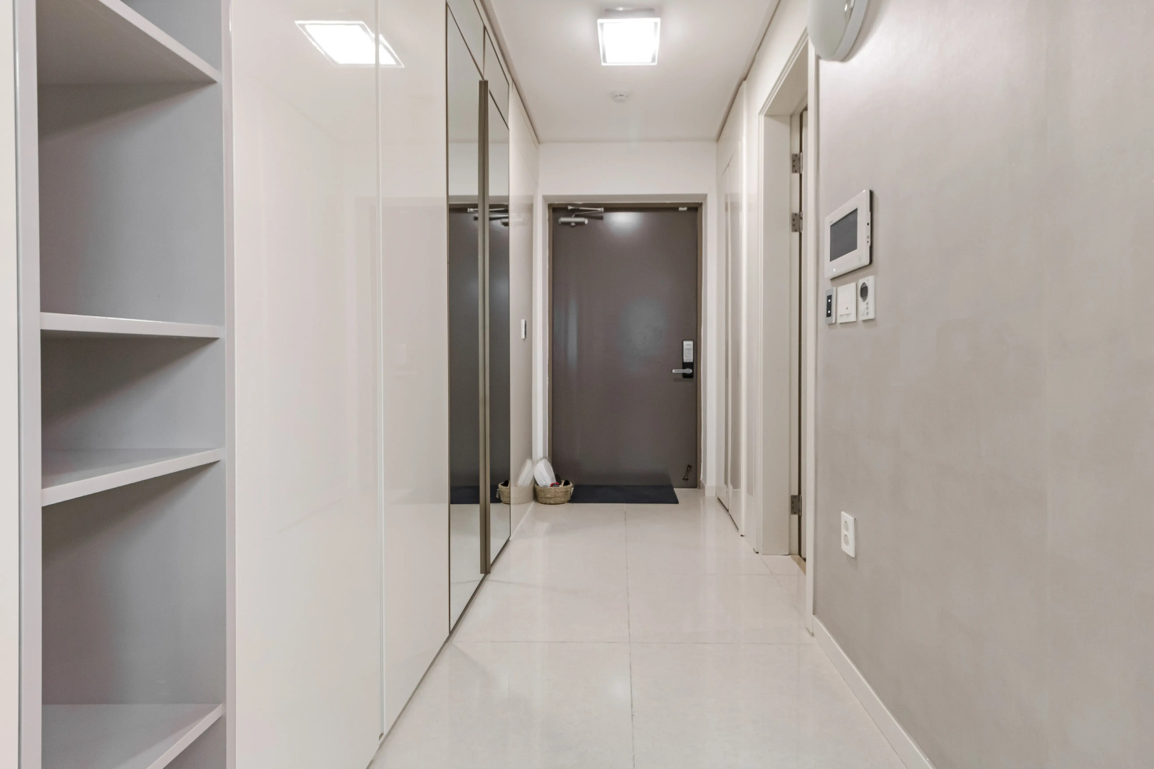 Квартира Highvill Modern View