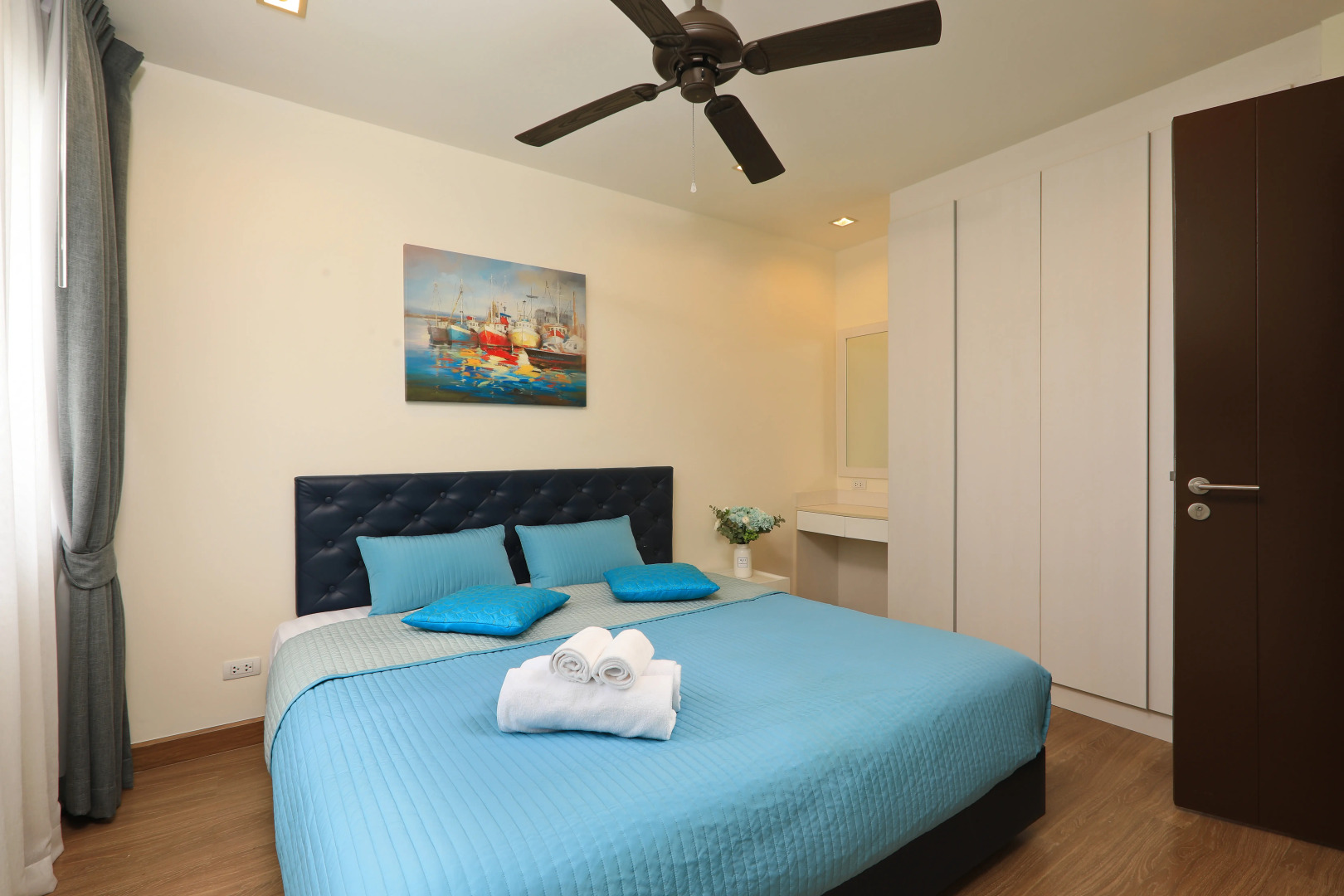 Частный Дом 3-комнатный таунхаус с рабочей зоной и парковкой 10 минут до пляжа Банг ТаоLP-65/131