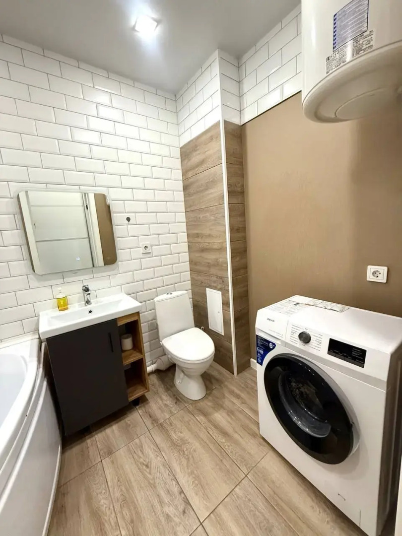 Апартаменты 078 Революционная,39/3 на Central Park с Джакузи и Кондиционером