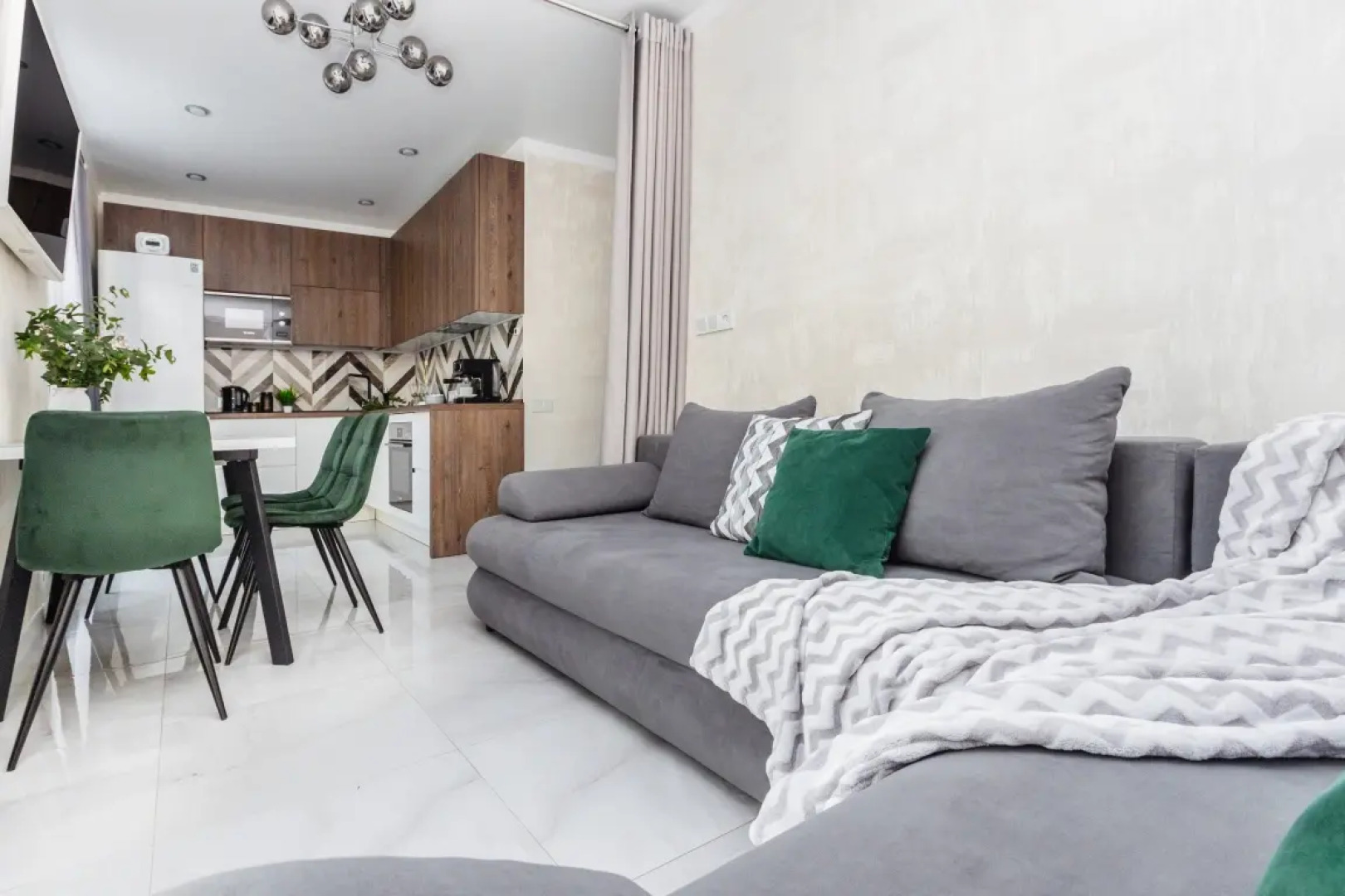 Апартаменты SochiHome Green Palace 2