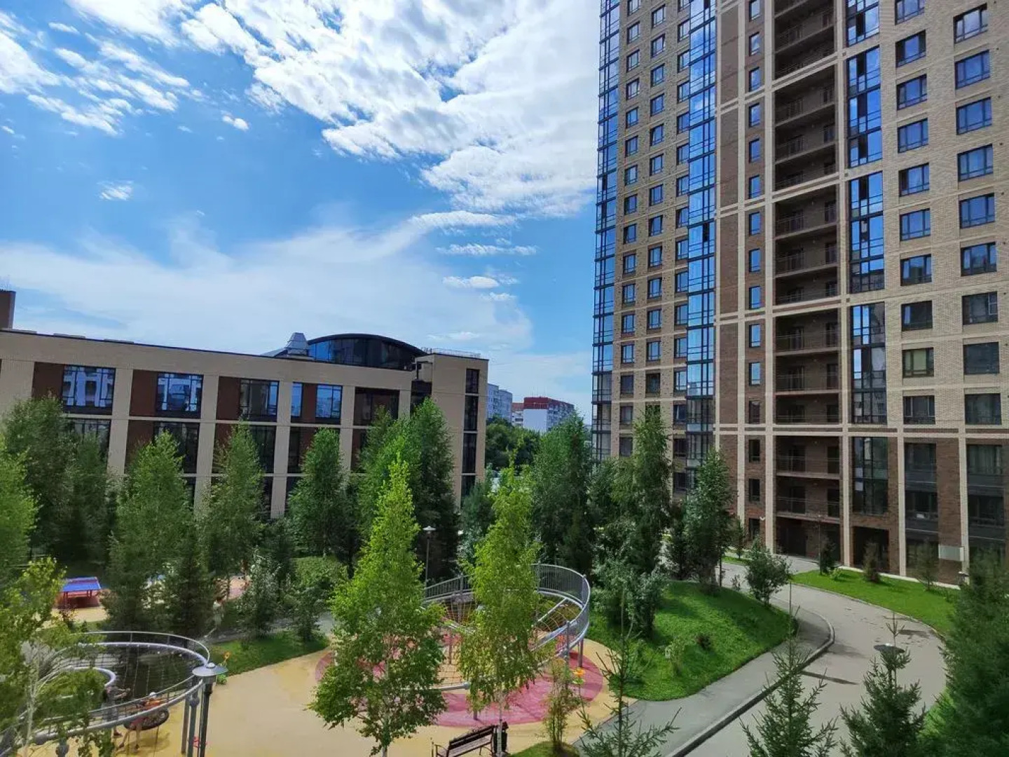 Апартаменты Золотая нива