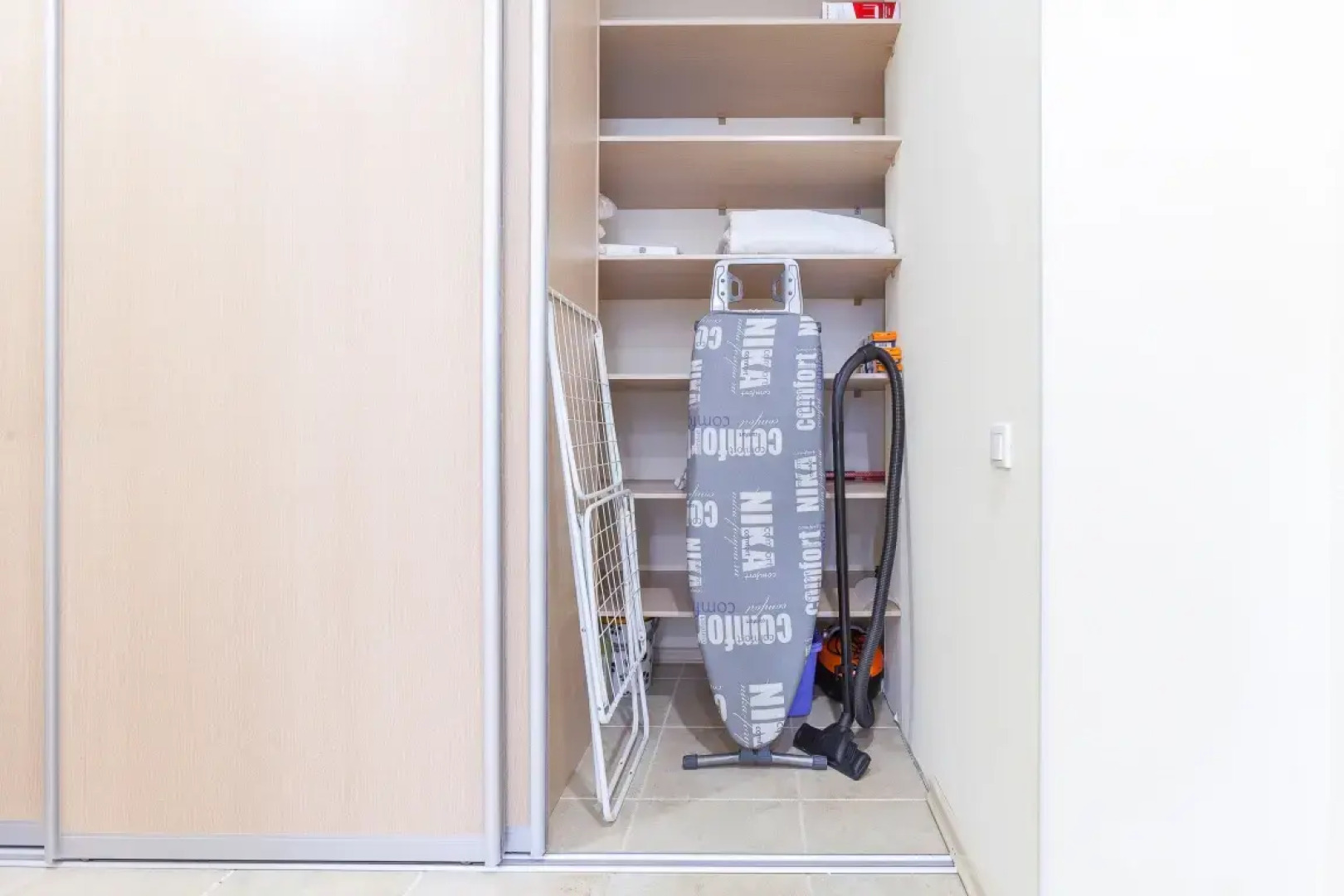 Апартаменты RentPlaza с Видом на Волгу