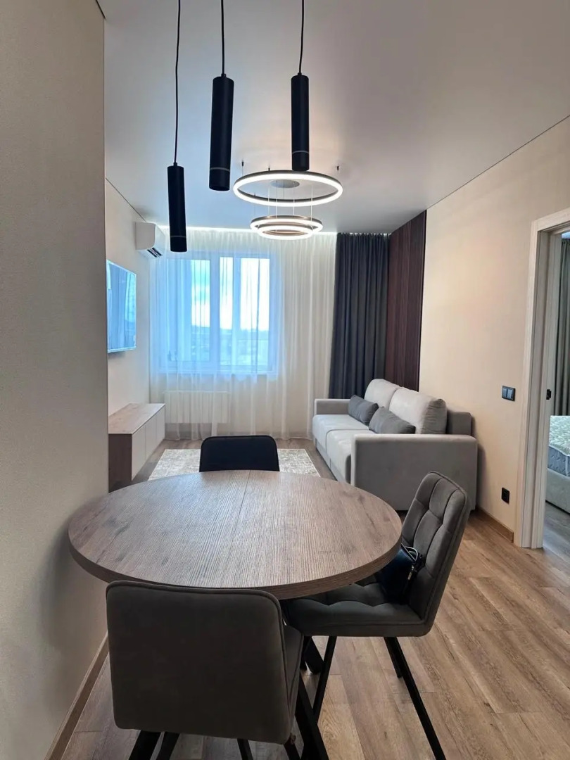 Апартаменты Бизнес Класса на Комарова