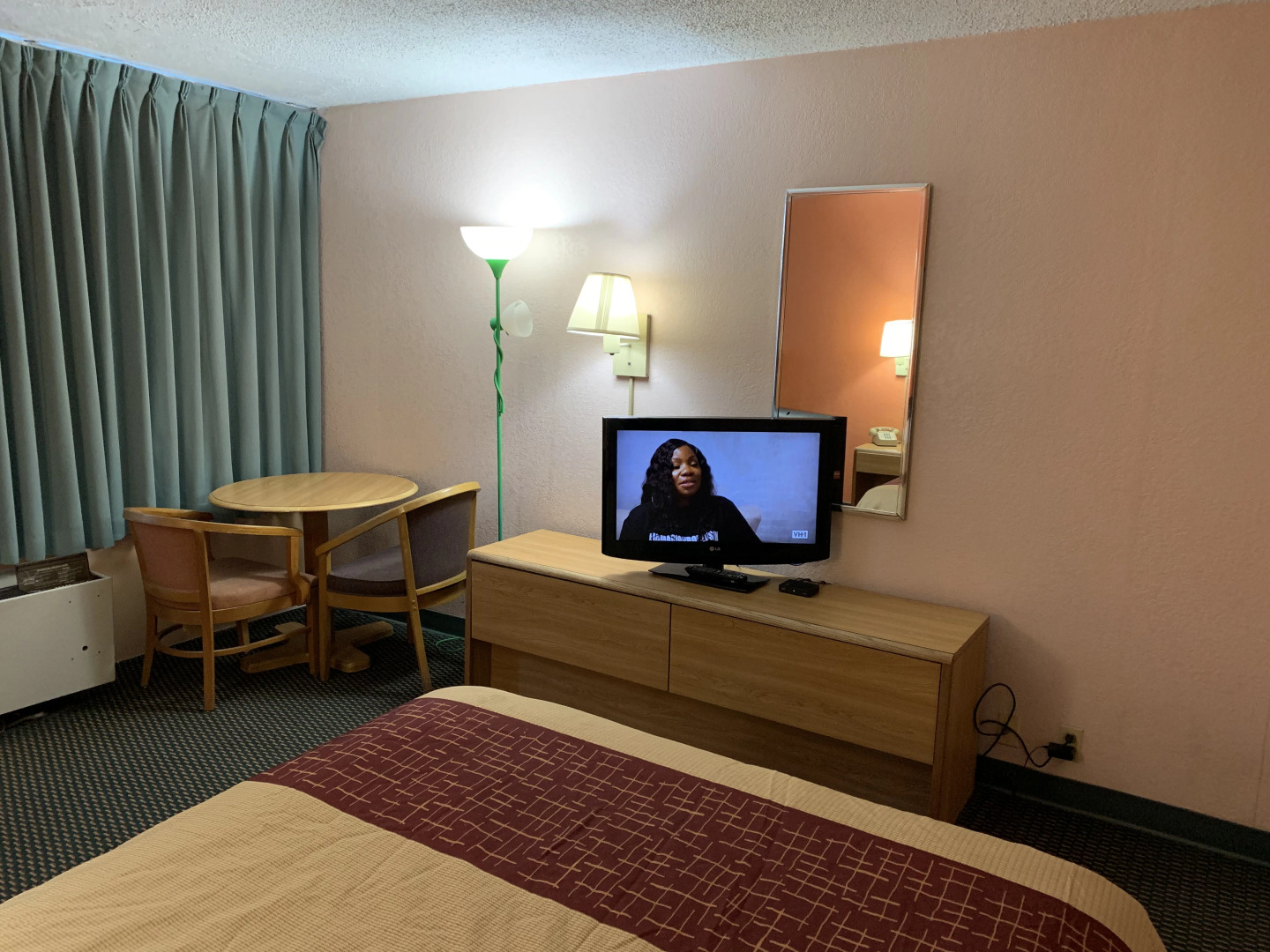 Отель Red carpet Inn & Suites