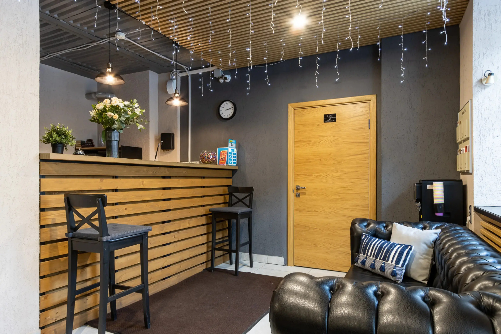 Отель Номера на Сенной