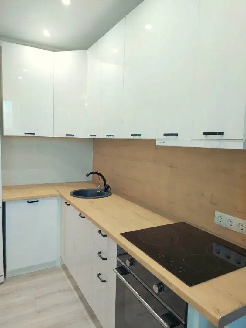 Квартира с Хорошим Ремонтом