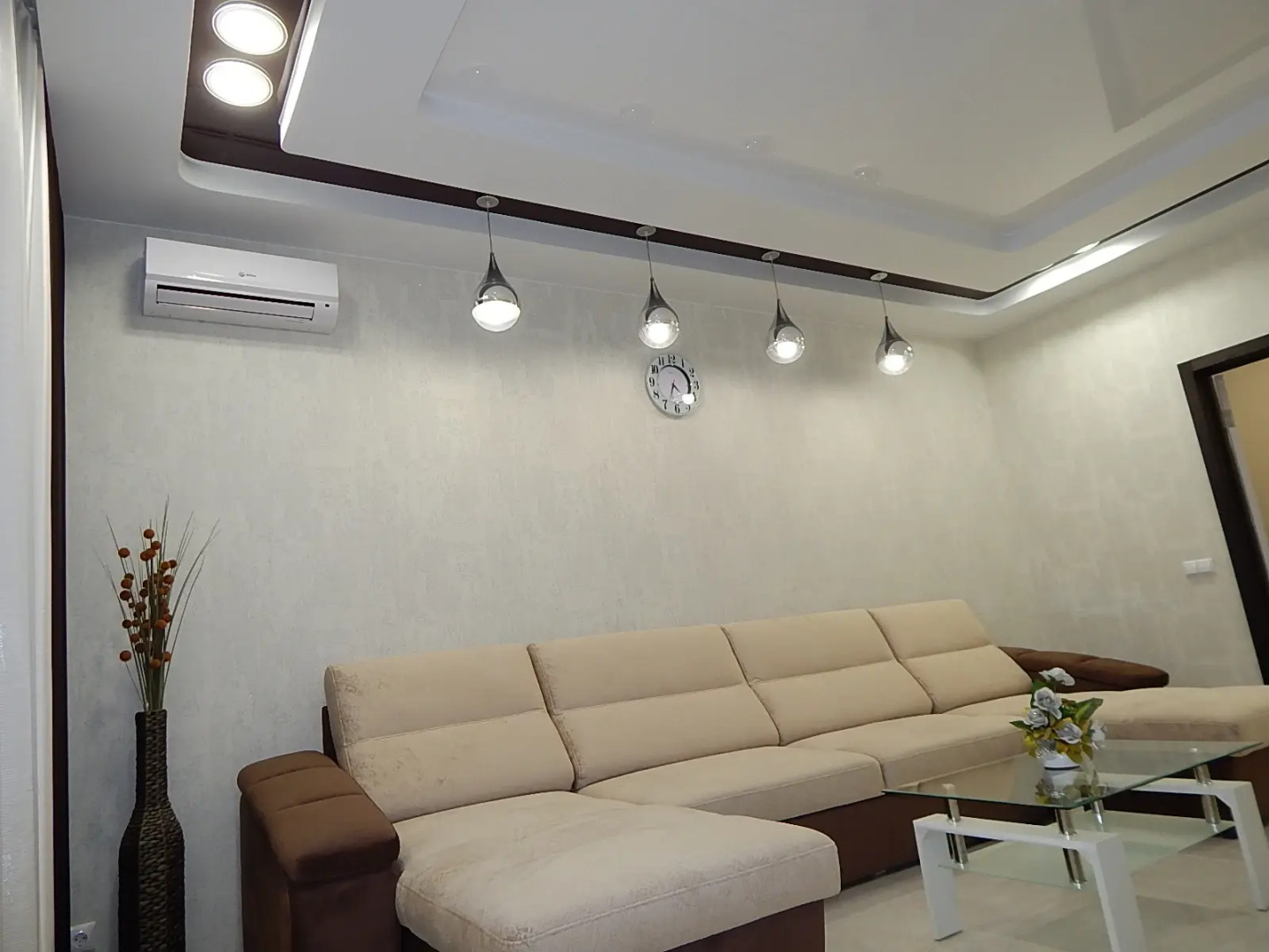 Элитная 2х квартира класса люкс с камином, джакузи и кондиционером на ул. Ядринцевская. Метро площадь Ленина