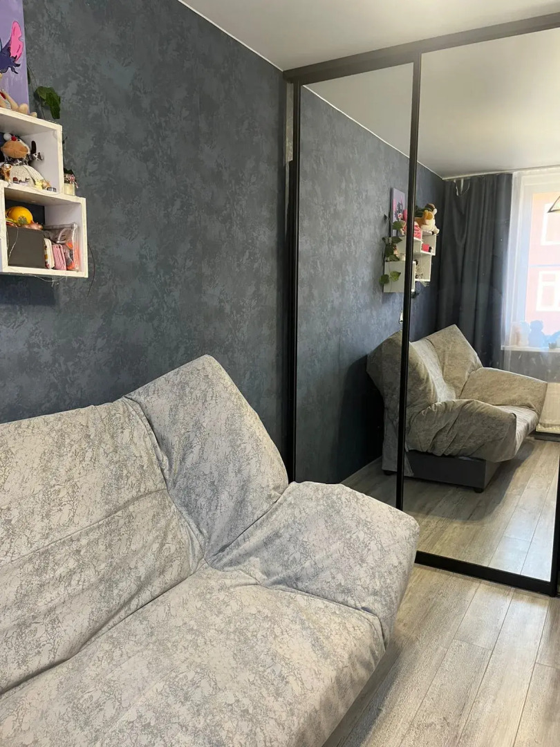 Квартира современная трехкомнатная в Великом Новгороде