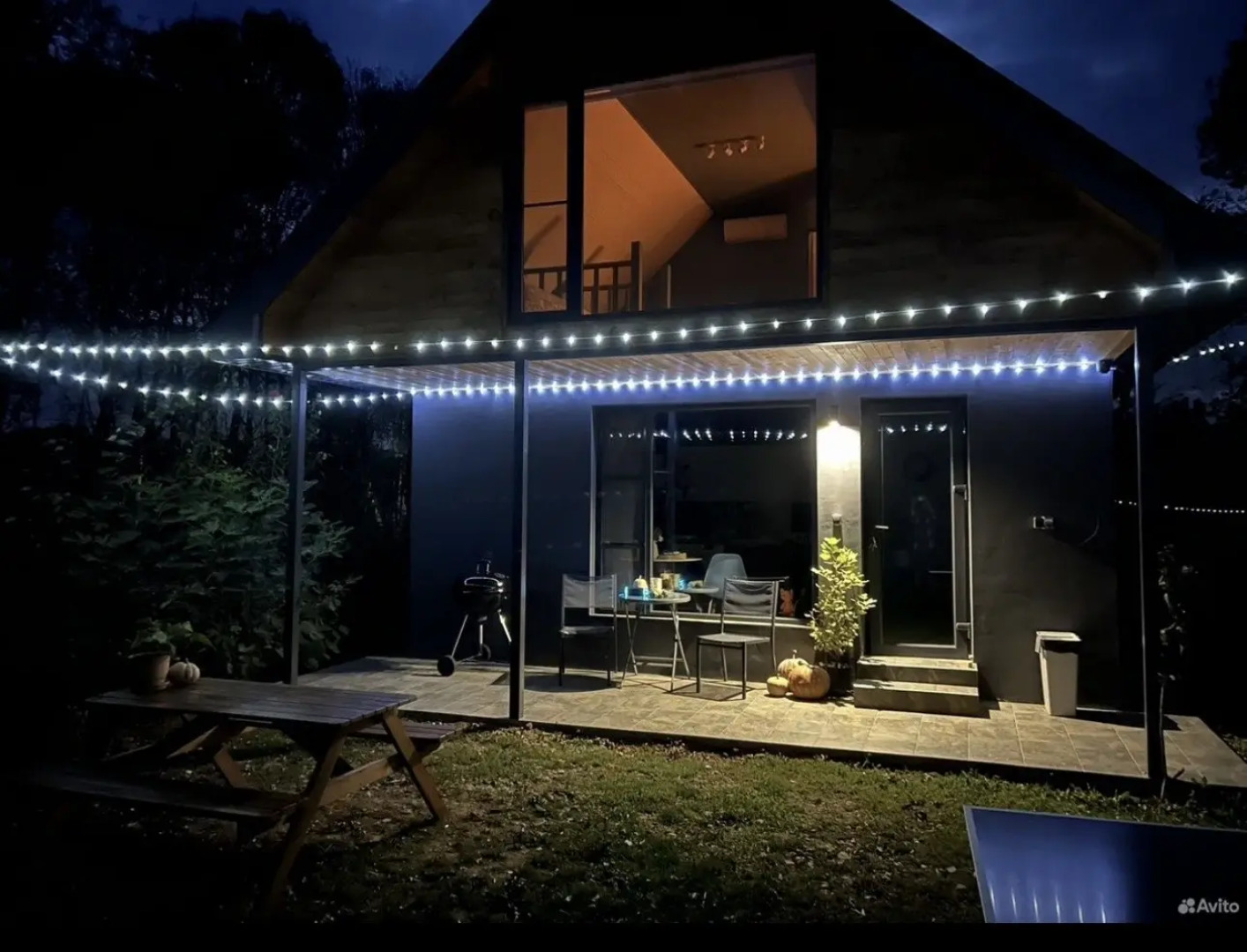 Частный дом Домик у леса